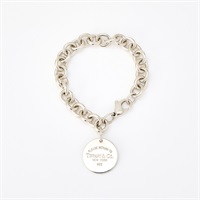 TIFFANY & Co. リターントゥティファニー オーバルタグ