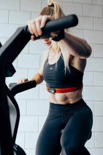 機能満載！自宅やジムで便利な胸心拍センサー「POLAR H10 N」の実力