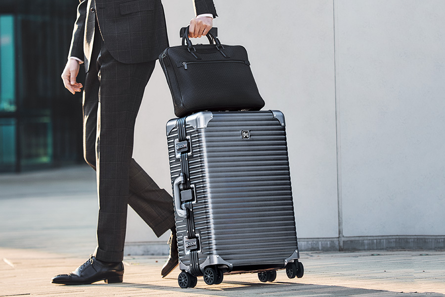 一生モノ！デザインも美しく、機能もすごくてとことんタフなランツォの