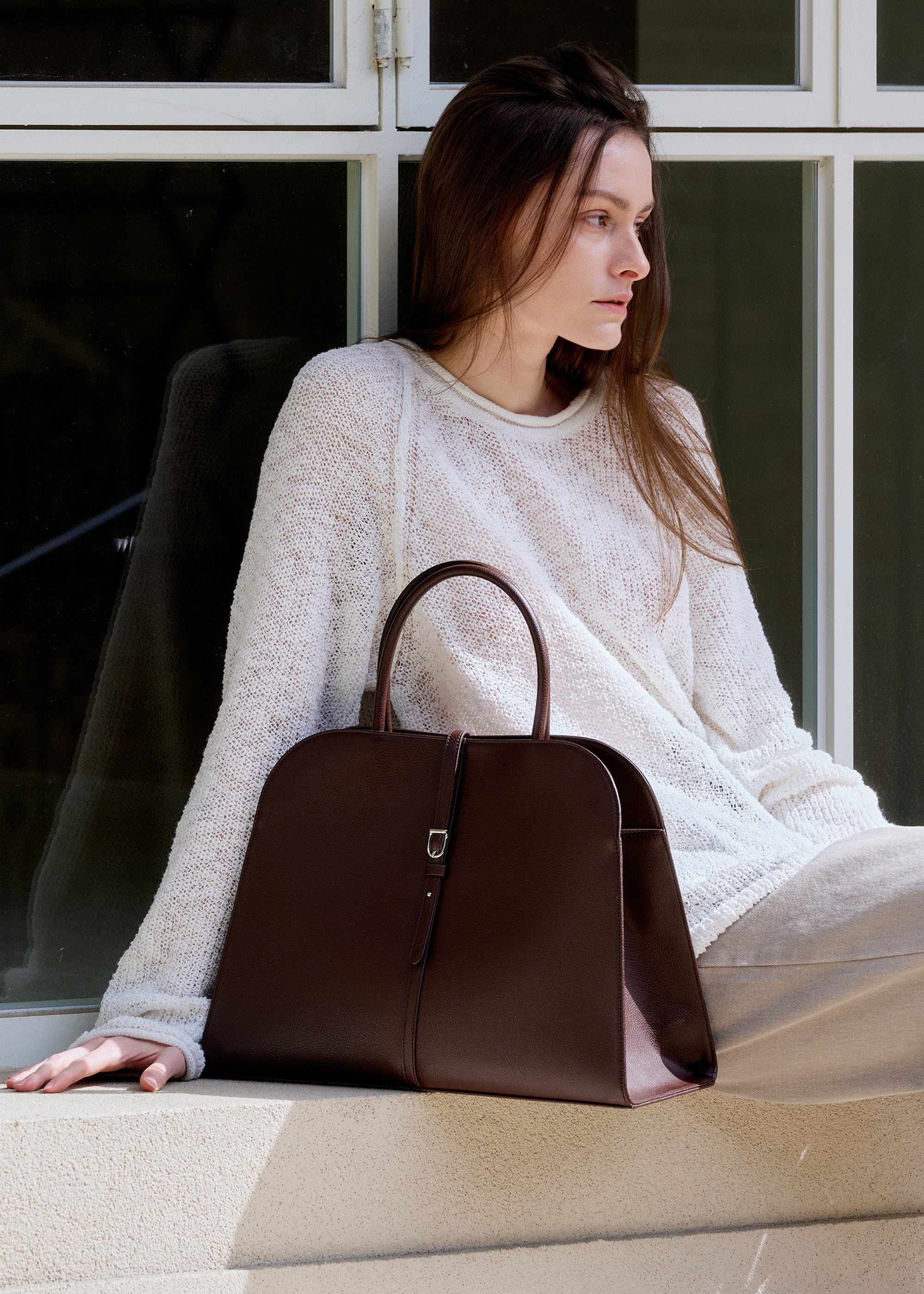 Blanc Besar Burgundy Coklat – Monorow Indonesia