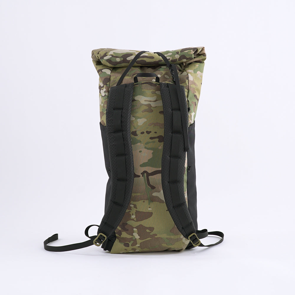 Mountain Laurel Designs / HELL 27L Multi camo