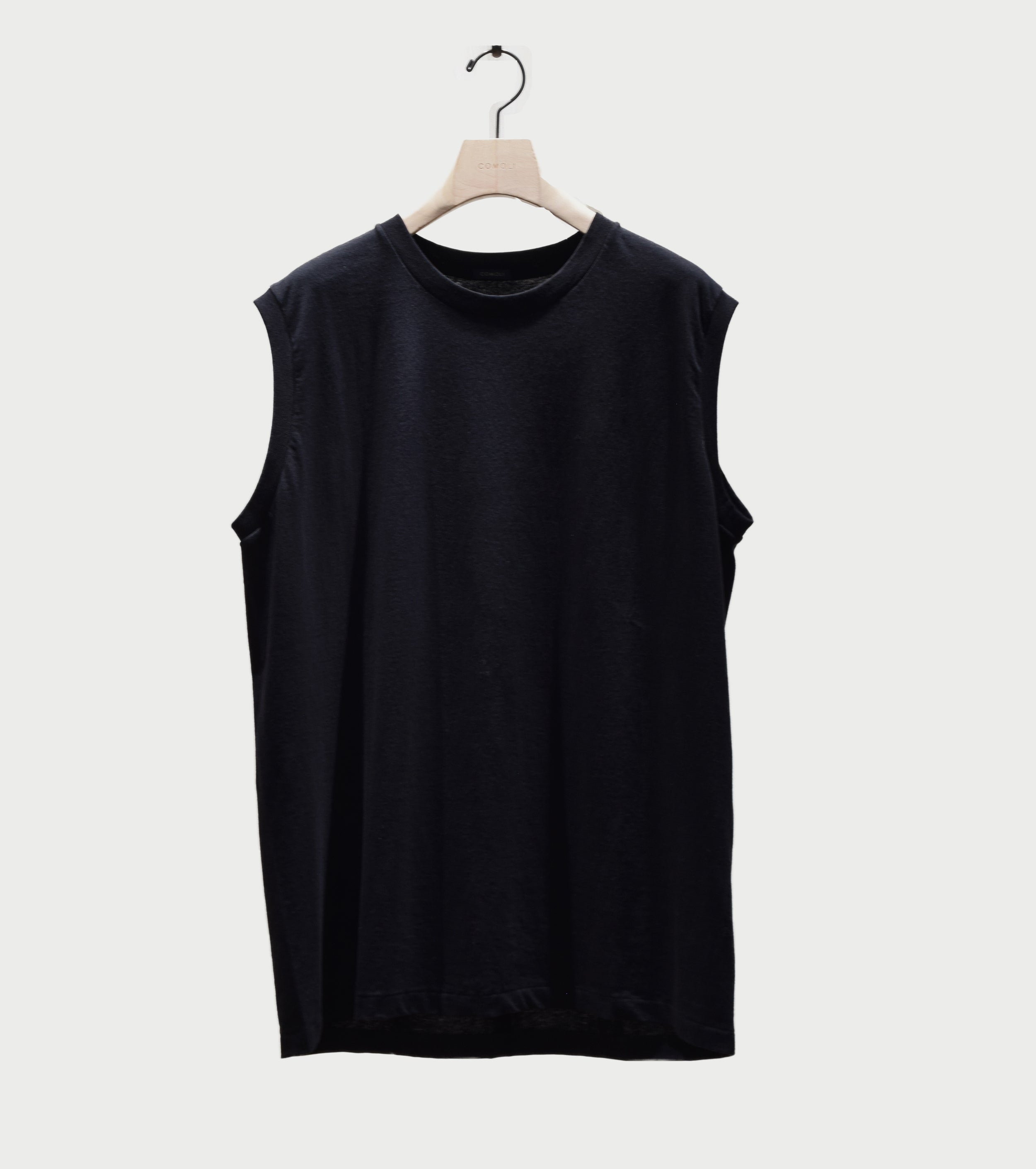 COMOLI コットン ジャージ ノースリーブ , Black – Navyblue