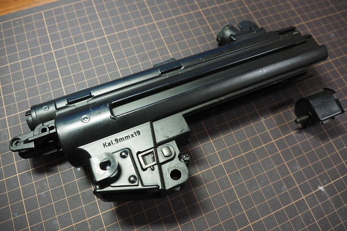 東京マルイ 電動MP5】メタルフレームに換装しました | なぜベストを