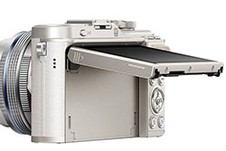 オリンパス、スマホへ簡単に転送できるミラーレス「E-PL9」 | マイナビ