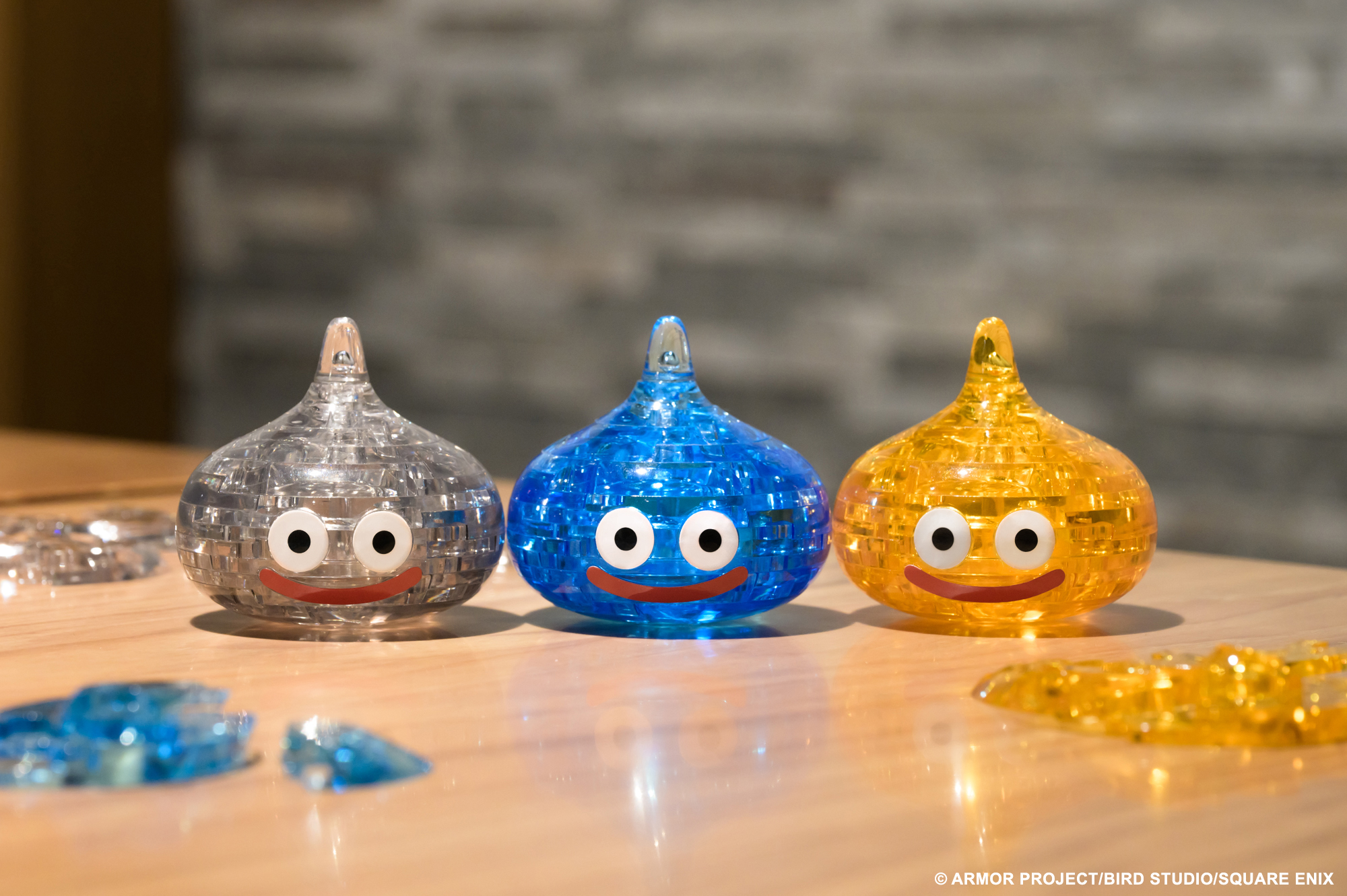 ドラクエ』スライムの透明な立体ジグソーパズルが予約受付を開始