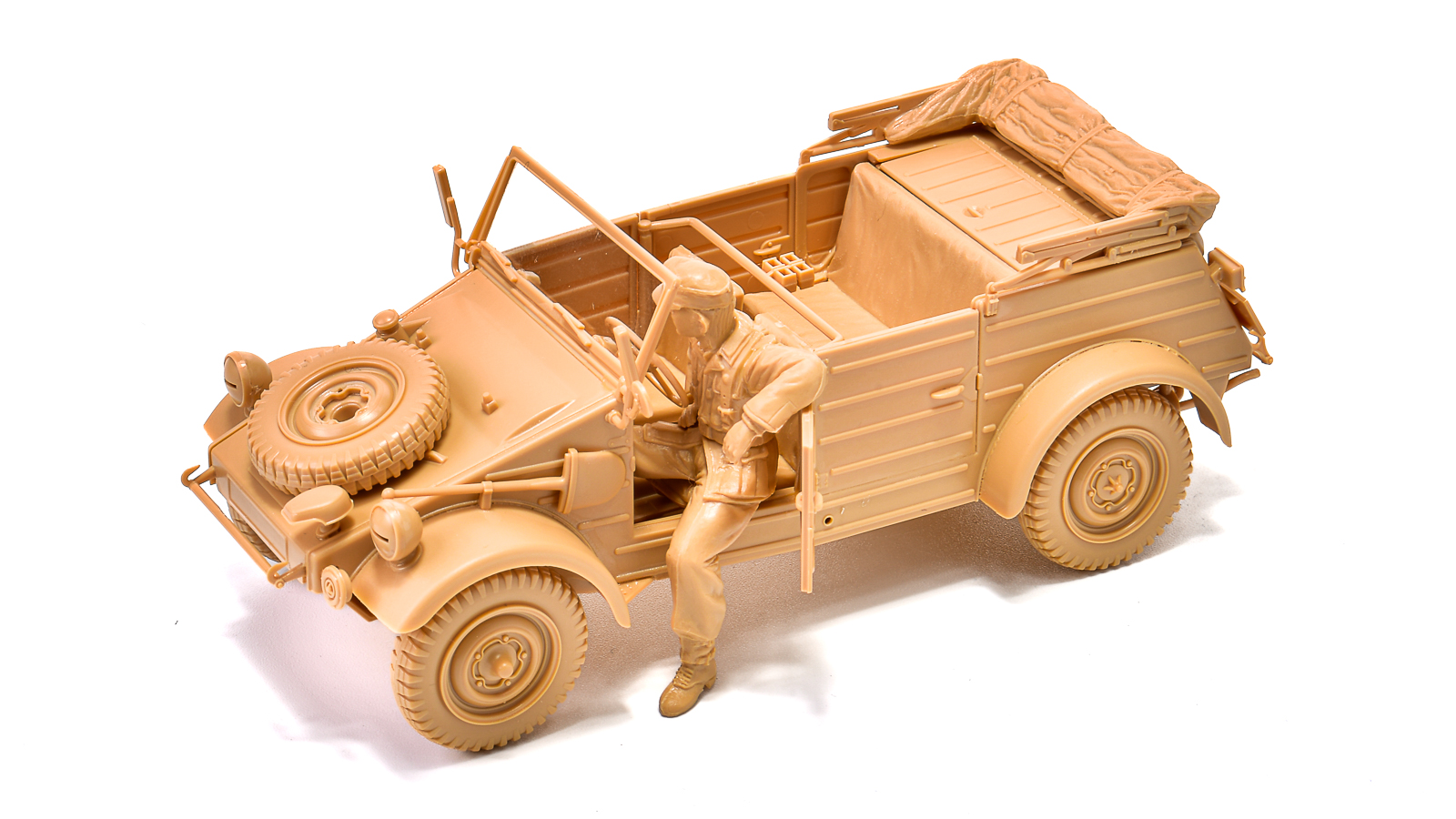 どんな場所にもいるドイツ軍の超メジャー車両「キューベルワーゲン」を