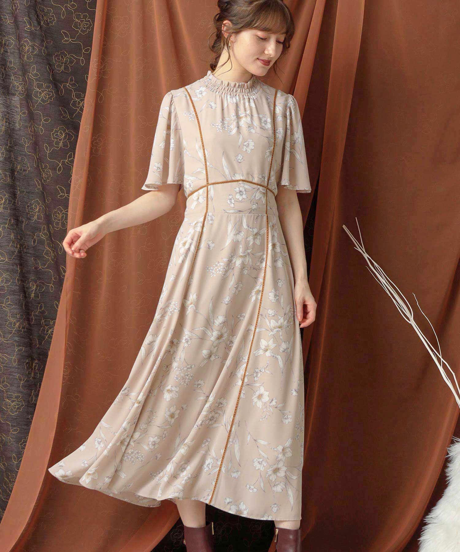 みえこ バーバリーロンドン ノースリーブワンピース サイズ36 みえこ