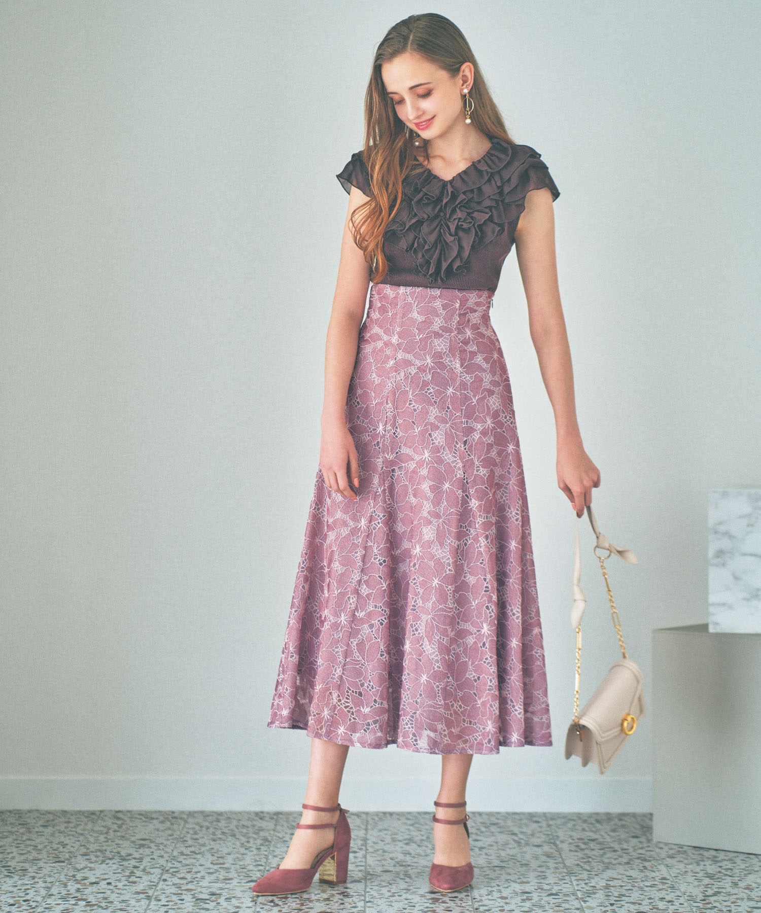 ボンディングレーススカート | フレアスカート | NOELA OFFICIAL WEB STORE