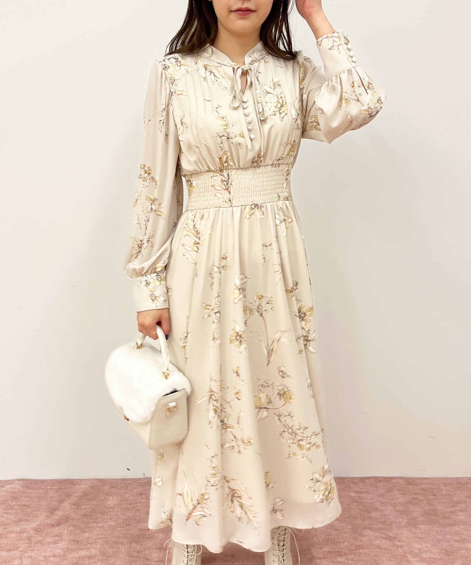 ぼかしフラワー柄ワンピース | ロングワンピース | NOELA OFFICIAL WEB