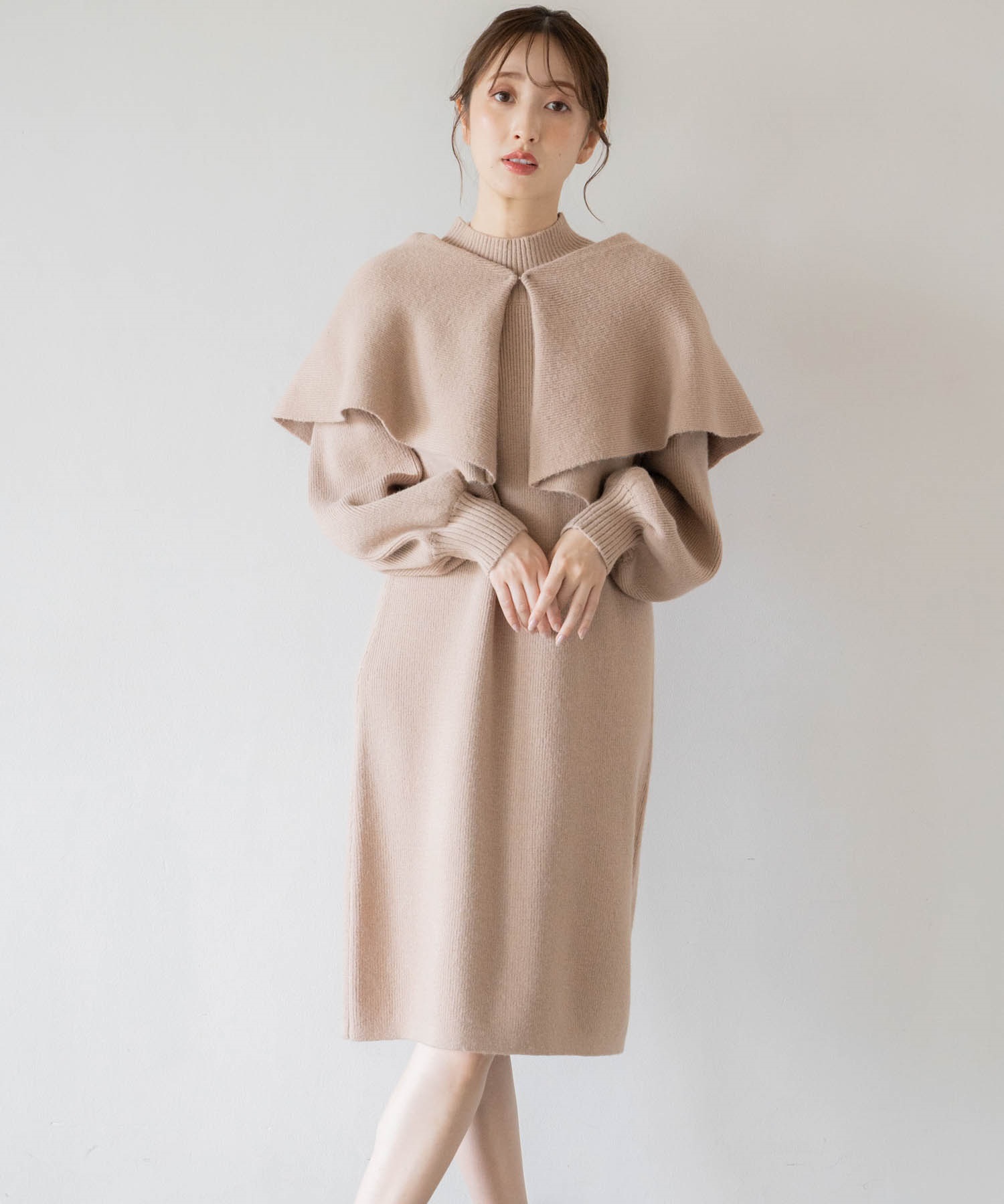 ニットワンピケープカーデセット | ニットワンピース | NOELA OFFICIAL