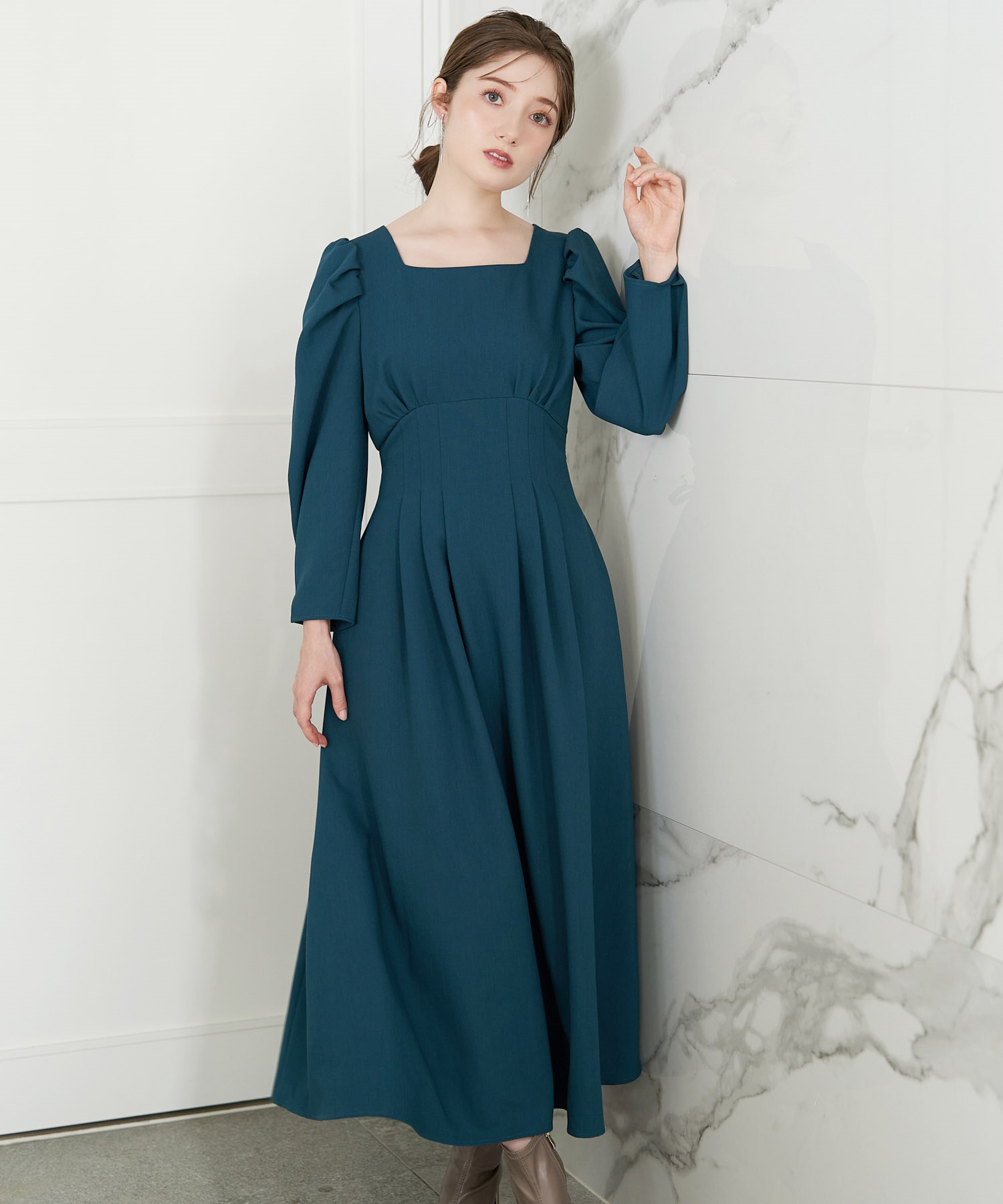 ウエストタックスクエアネックワンピ | ロングワンピース | NOELA