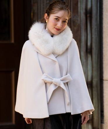 ファースリットケープコート | コート | NOELA OFFICIAL WEB STORE