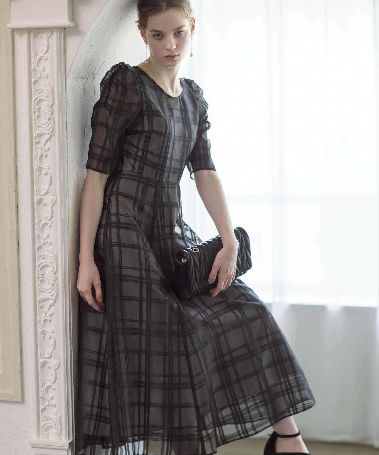 シアーチェックワンピ | ロングワンピース | NOELA OFFICIAL WEB STORE