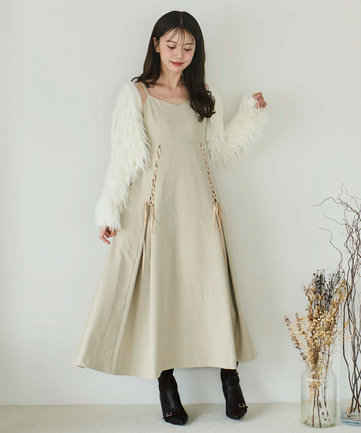 レースアップキャミワンピース | キャミワンピース | NOELA OFFICIAL