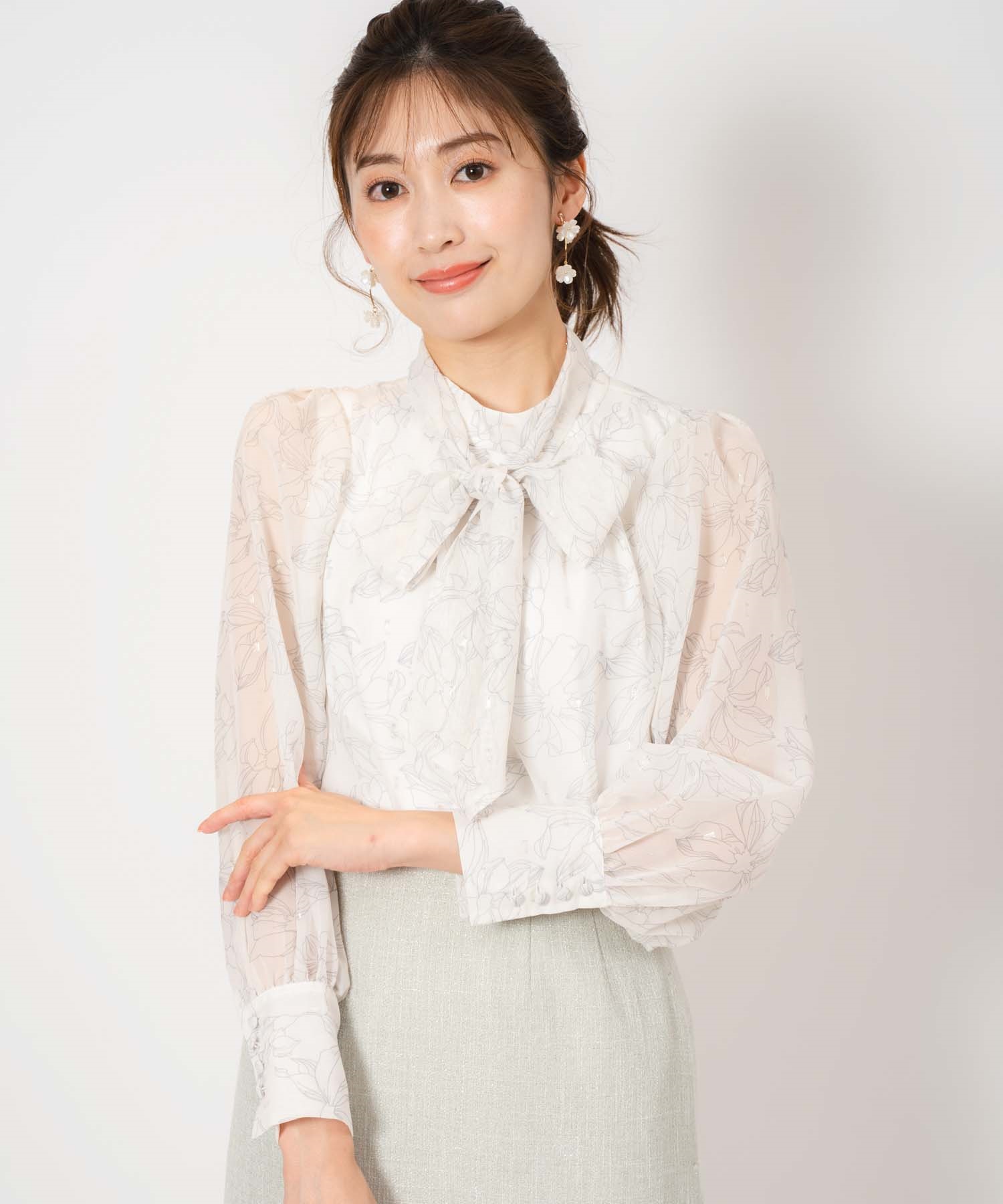 ラメカットジャガードリボンブラウス | シャツ・ブラウス | NOELA