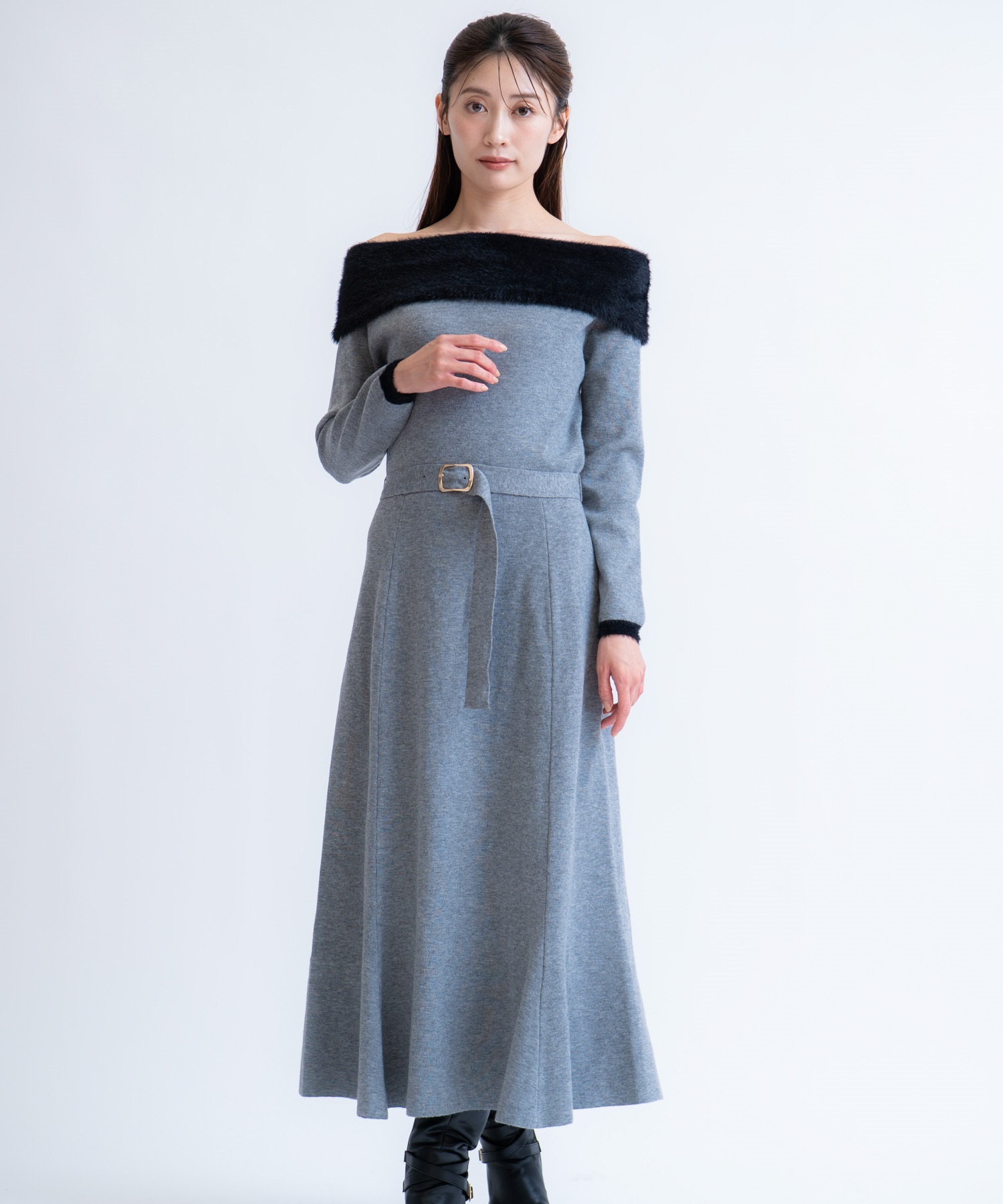 フェザートリム配色ドッキングワンピース | ニットワンピース | NOELA