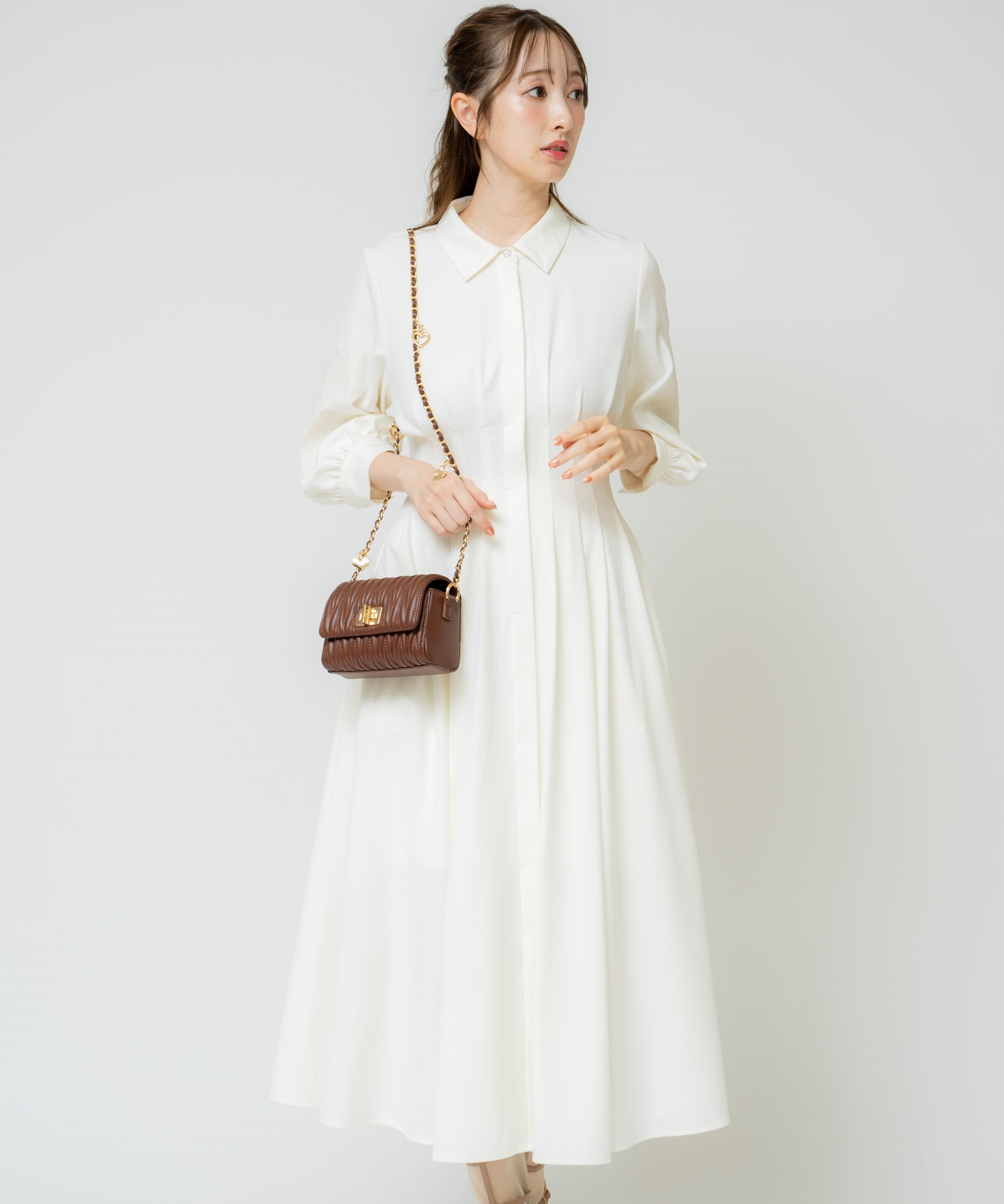 スリーブ刺繍タックシャツワンピ | ロングワンピース | NOELA OFFICIAL