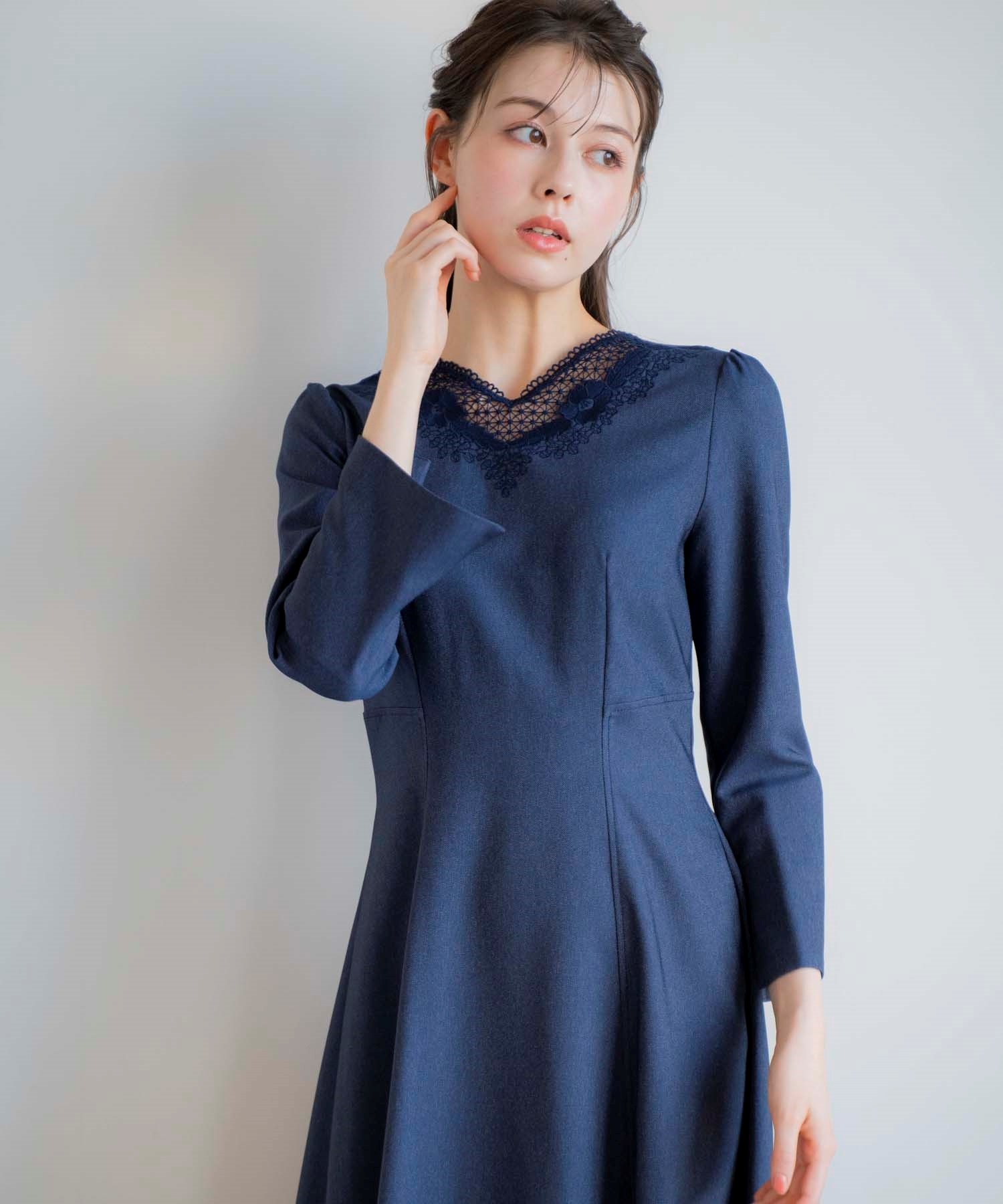 レースネックデザインワンピ | ロングワンピース | NOELA OFFICIAL WEB