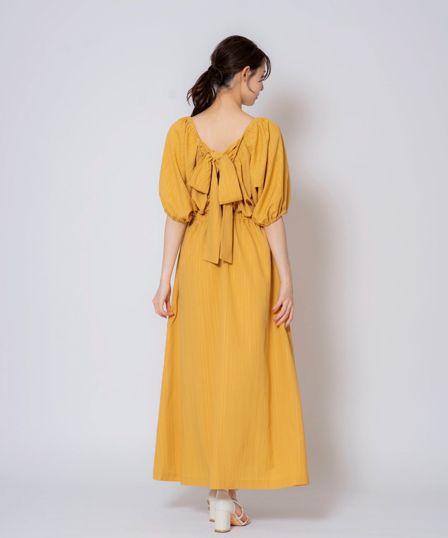 バックリボンマキシワンピ | ロングワンピース | NOELA OFFICIAL WEB STORE