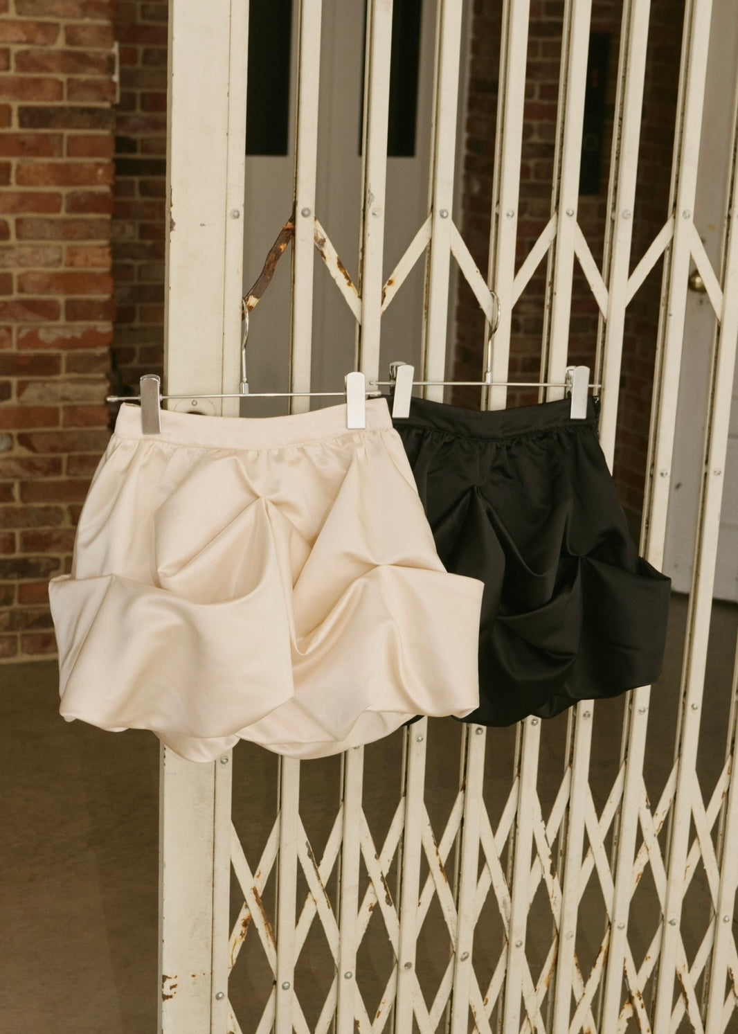 drape mini skirt – NOTRE émor