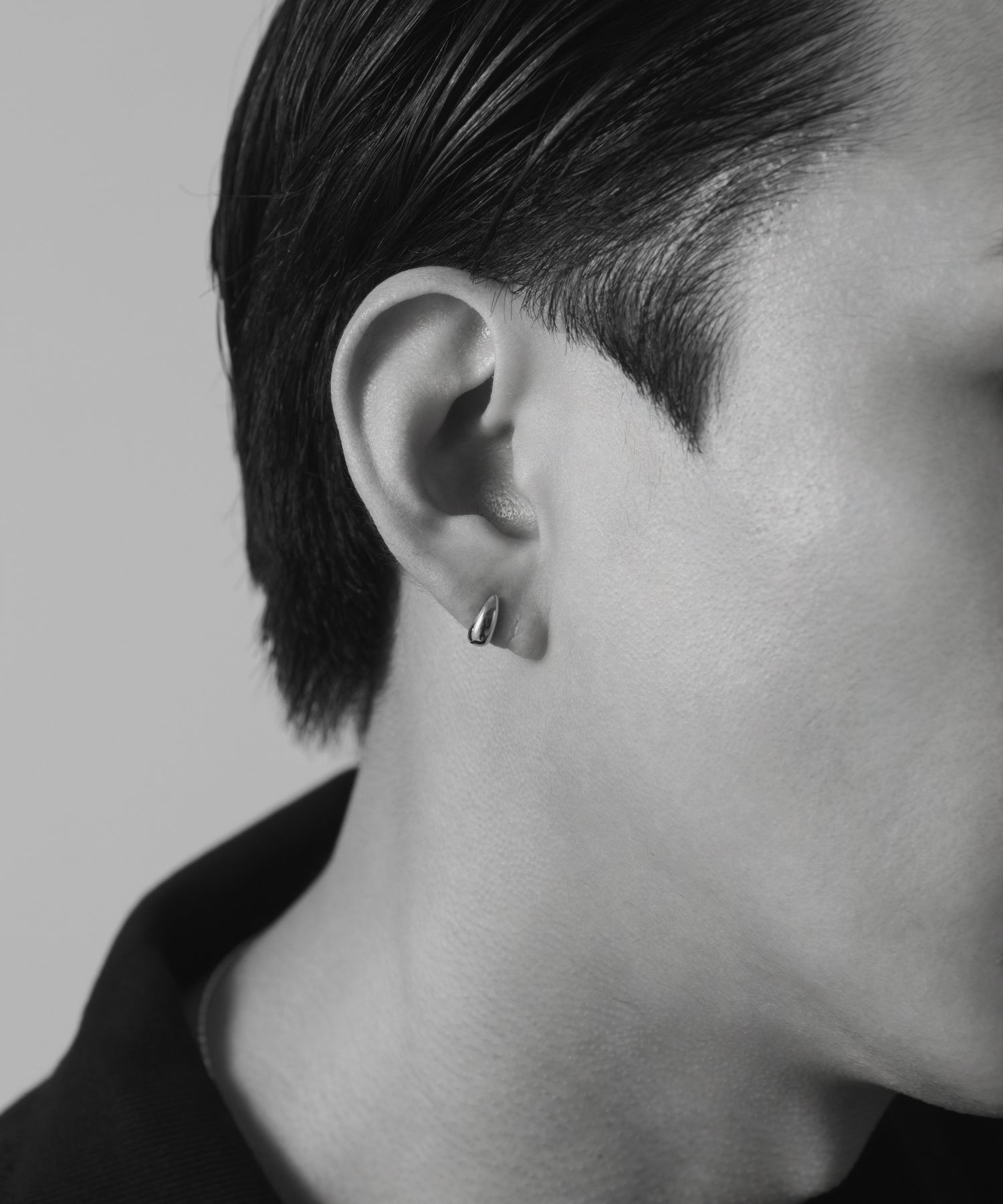 Tiny Drop Pierce［Stainless］ | 毎日使える大人のメンズピアス通販