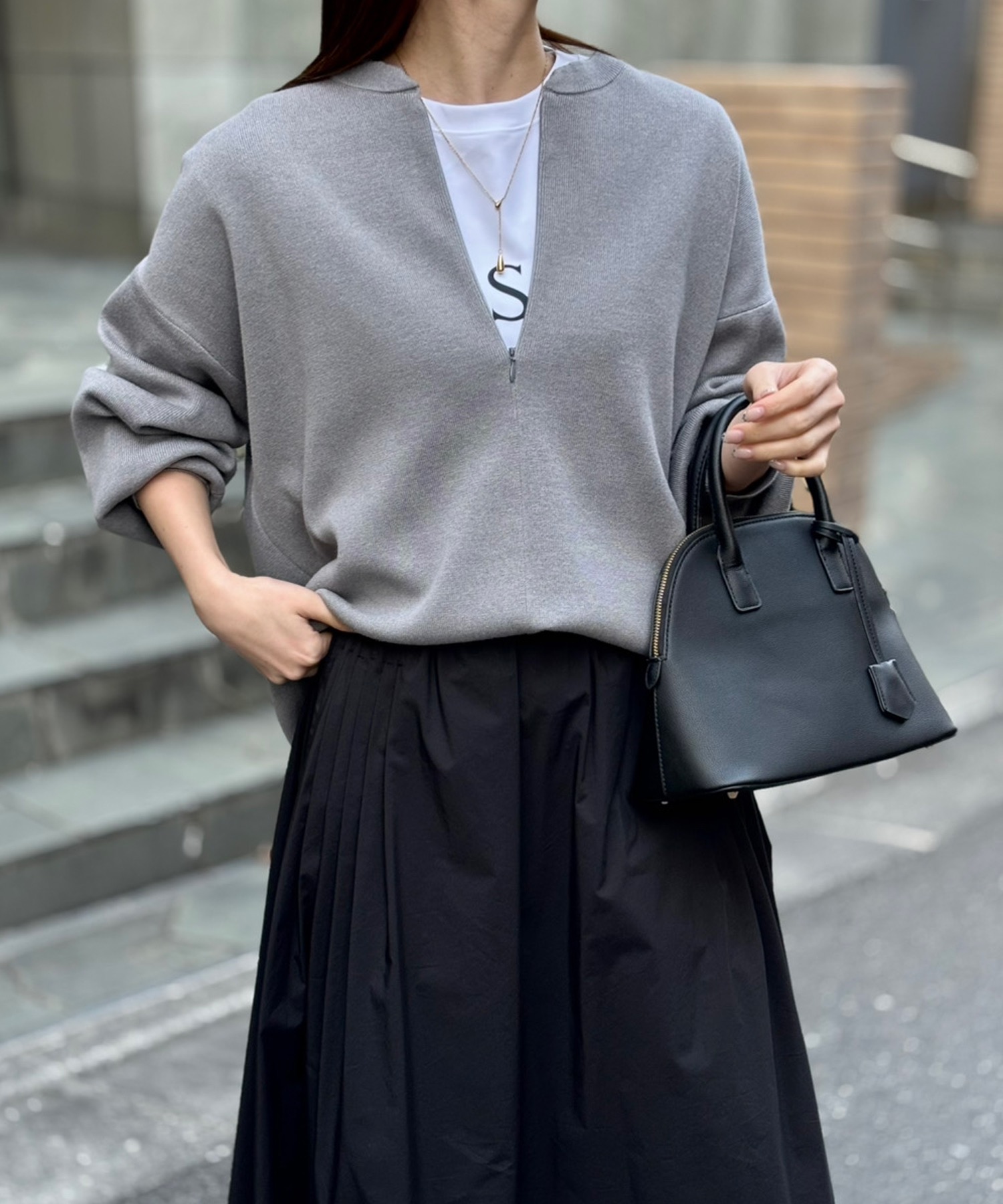 春ニット】フロント2wayニットプルオーバー Emma Taylor│STYLEDOOR