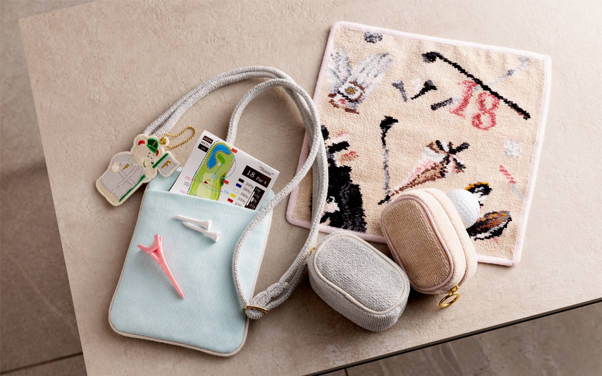 キャディさんをイメージしたベアチャームにキュン！FEILER（フェイラー