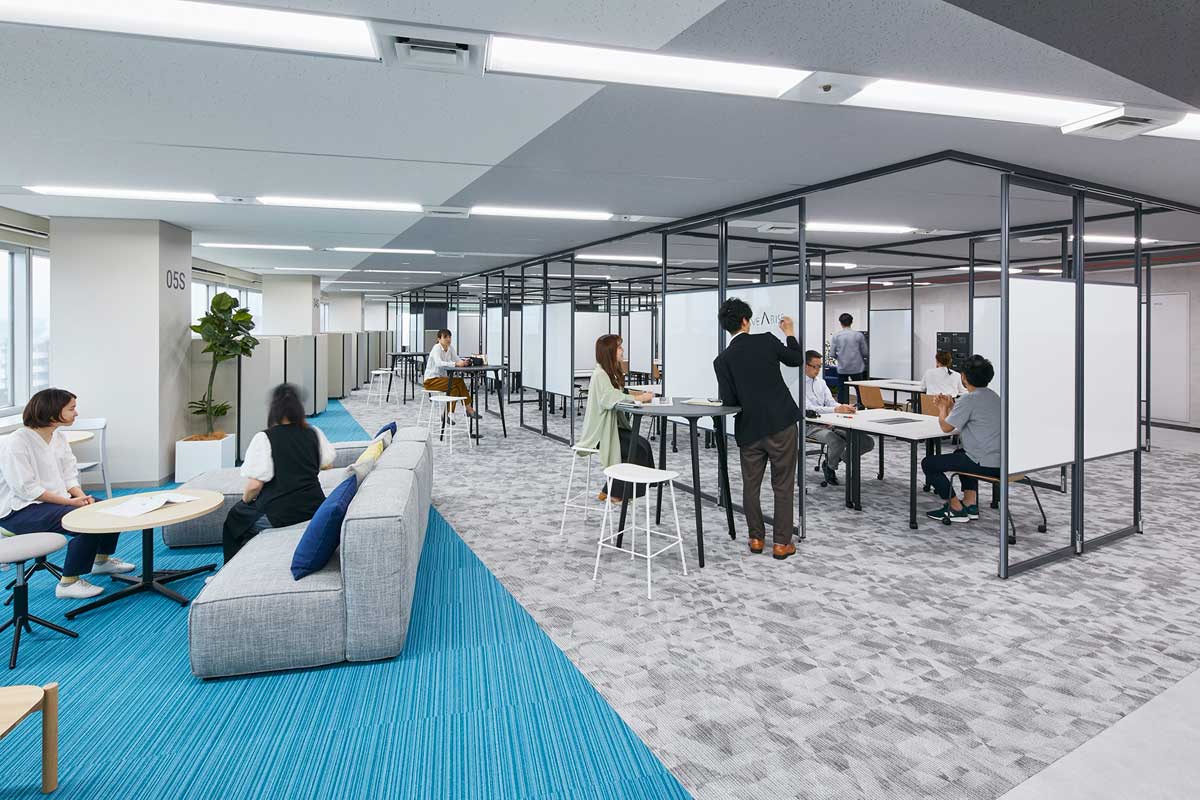 富士通株式会社様 - 研究所部門移転 事例紹介 - オフィス分野｜内田洋行