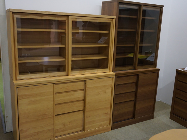 幅119奥行44.5高さ174】引き戸式の食器棚メモリーⅡ 幅120センチ