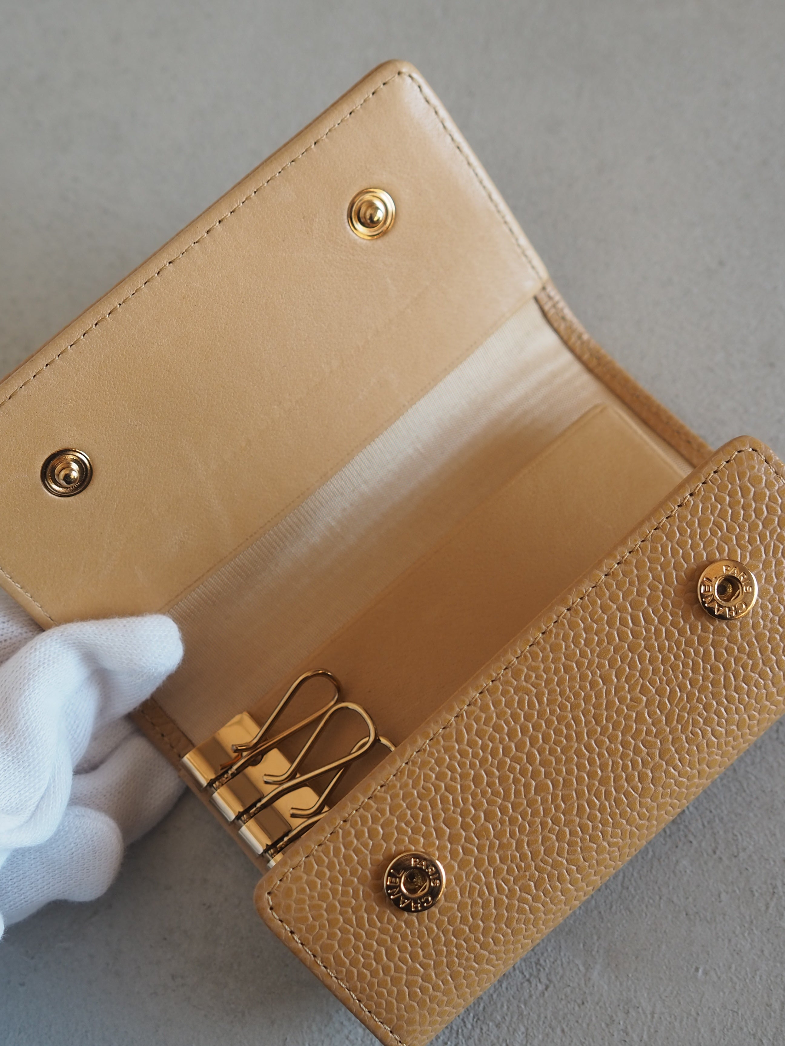 CHANEL シャネル COCO ココマーク キーケース キャビアスキン ブラウン