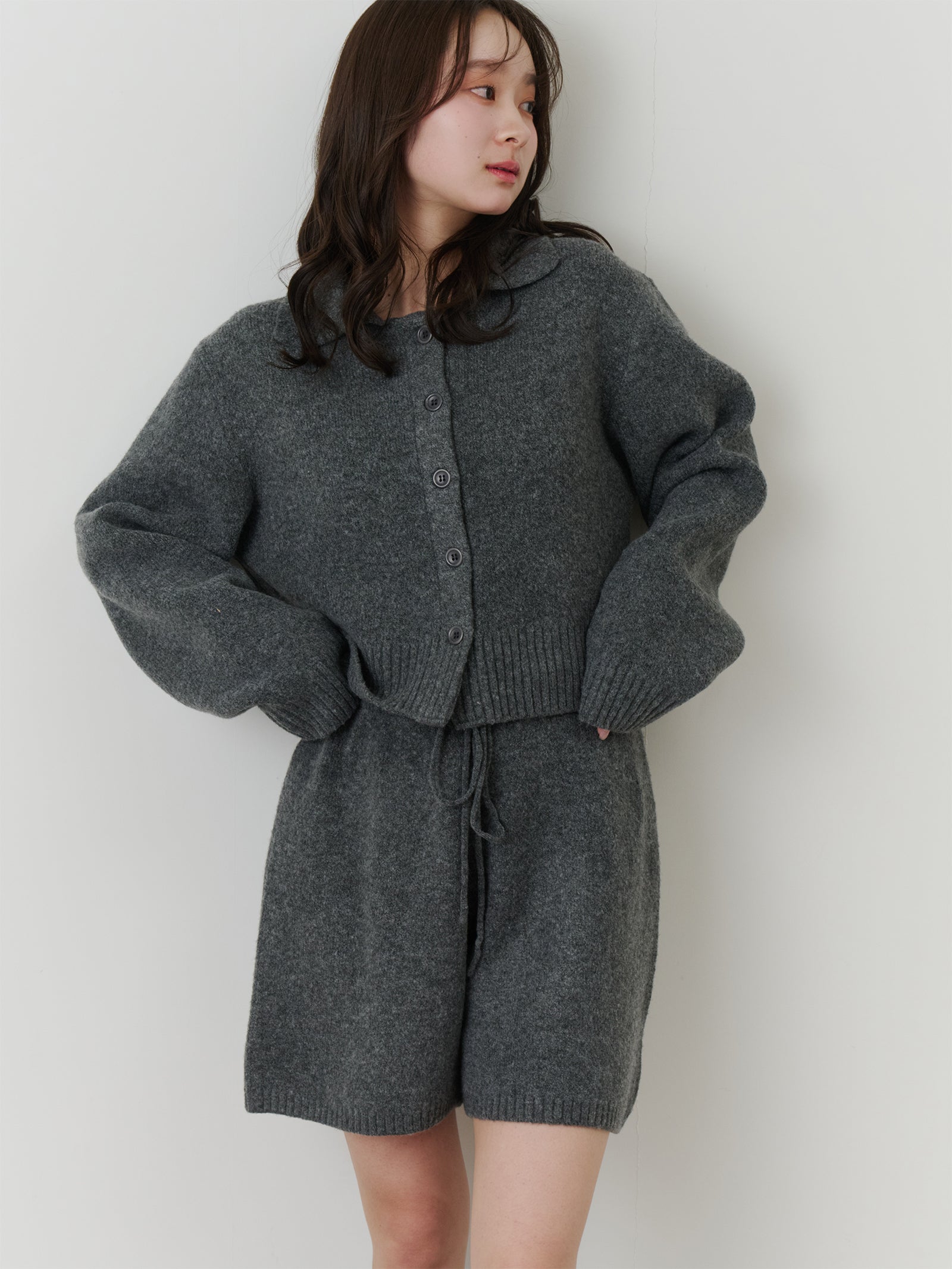 ダークグレー クロップドニットカーディガン SET_5%OFF】クロップド
