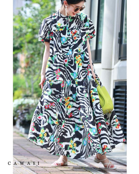 揺らめくアートに重なるポップな花柄ロングワンピース – ONE PEACE ONLINE