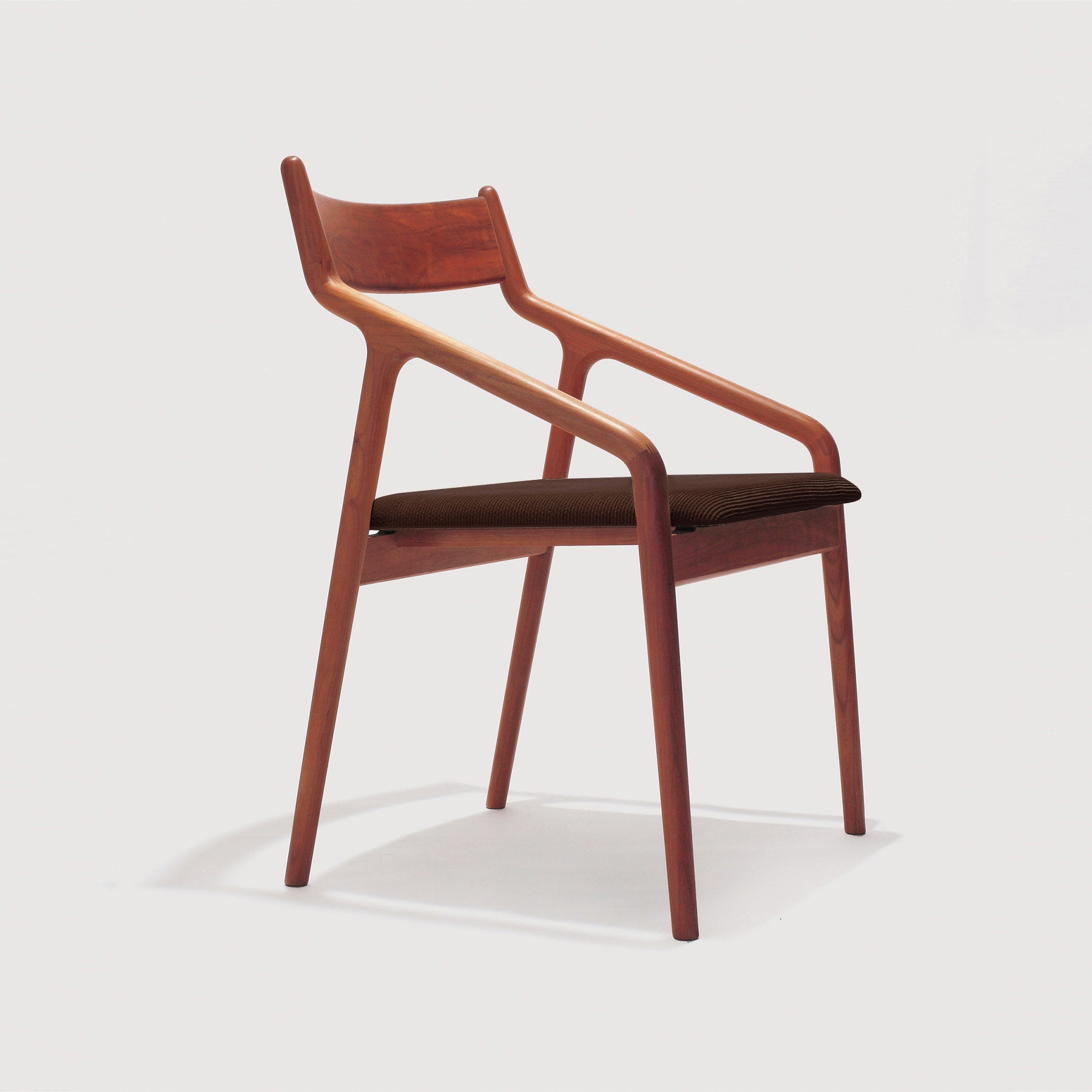 宮崎椅子製作所｜pepe side（革張り）｜村澤一晃｜アームチェア