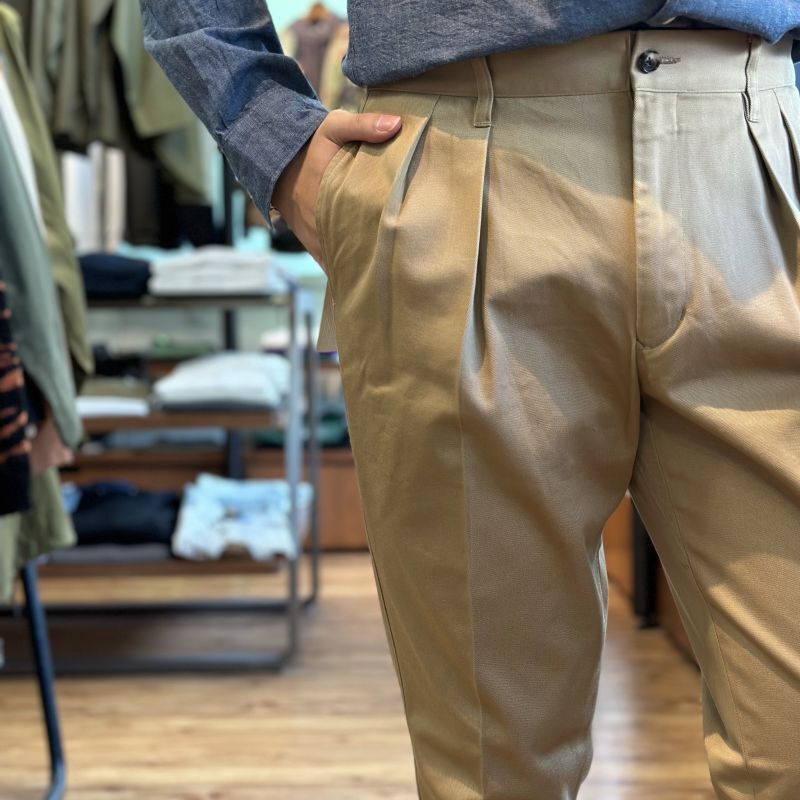 BARNSTORMER/バーンストーマー】ツープリーツドレスチノ（KHK）