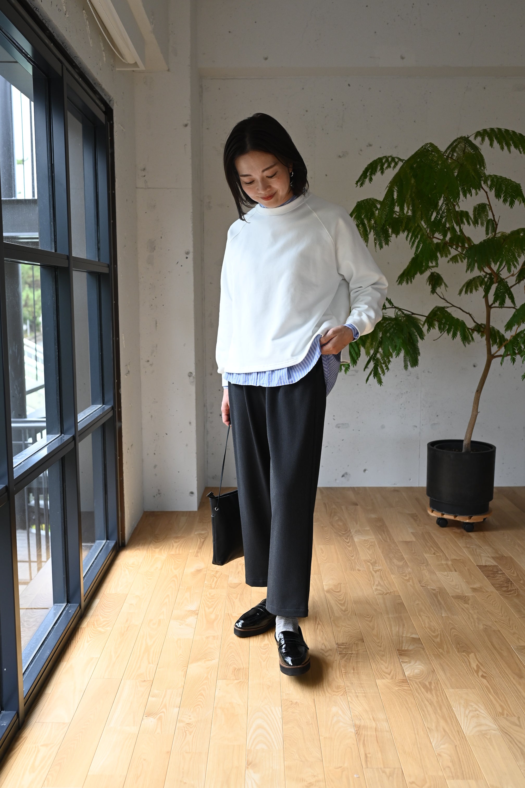 ゆるテーパードの裏起毛あったかパンツ – OURHOME