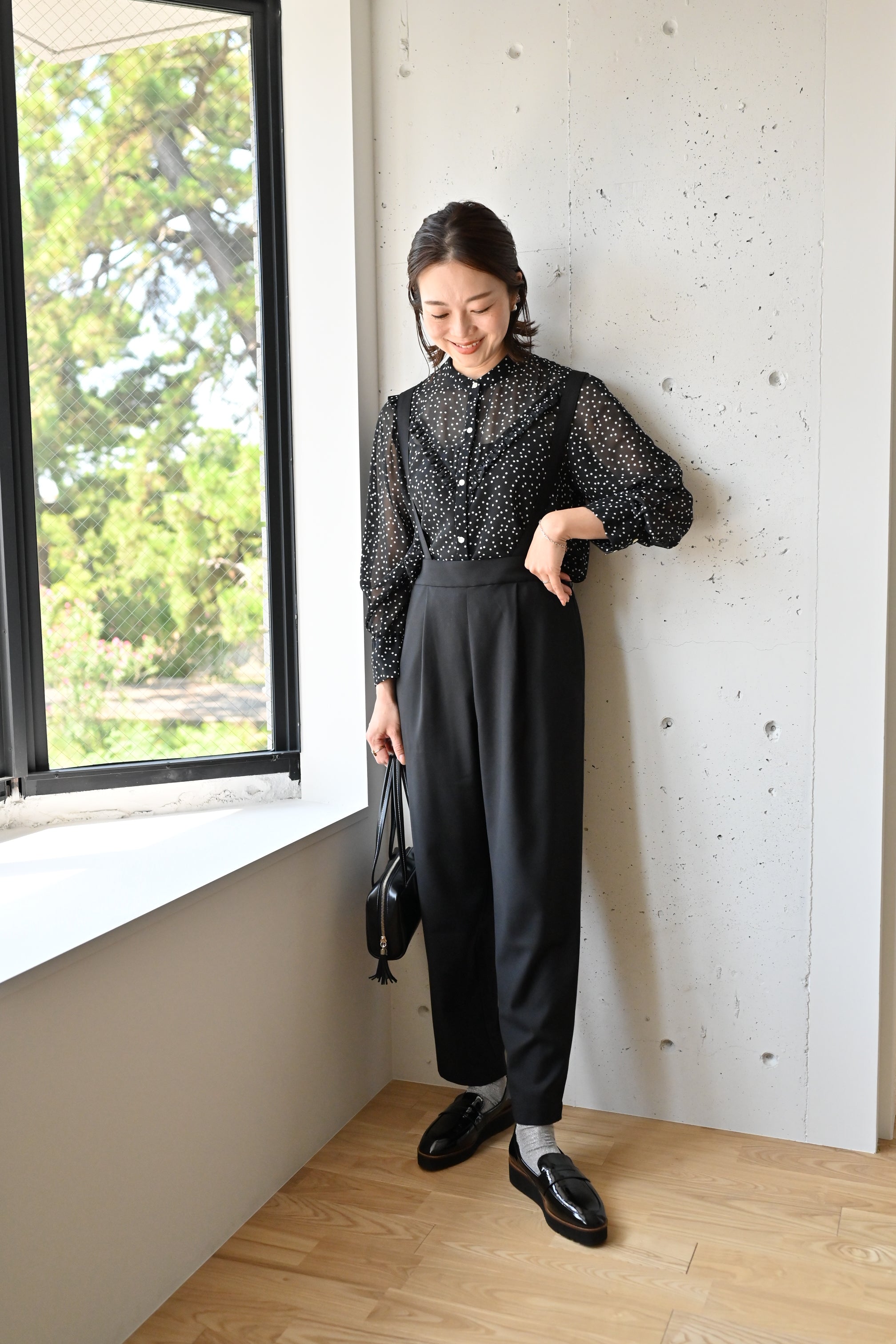 きれいめ素材の2wayサロペット – OURHOME