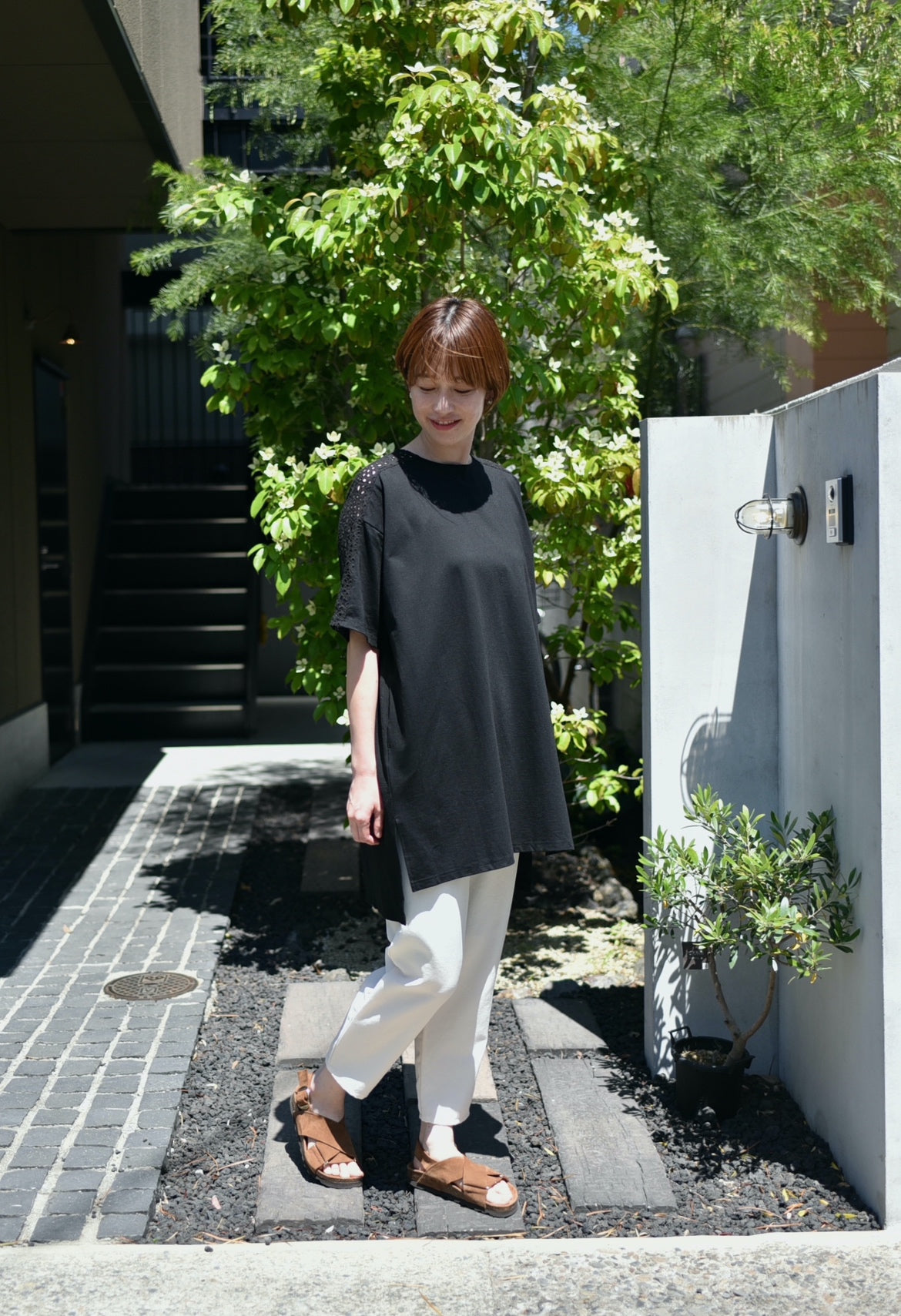 涼しくはけるテーパードパンツ – OURHOME