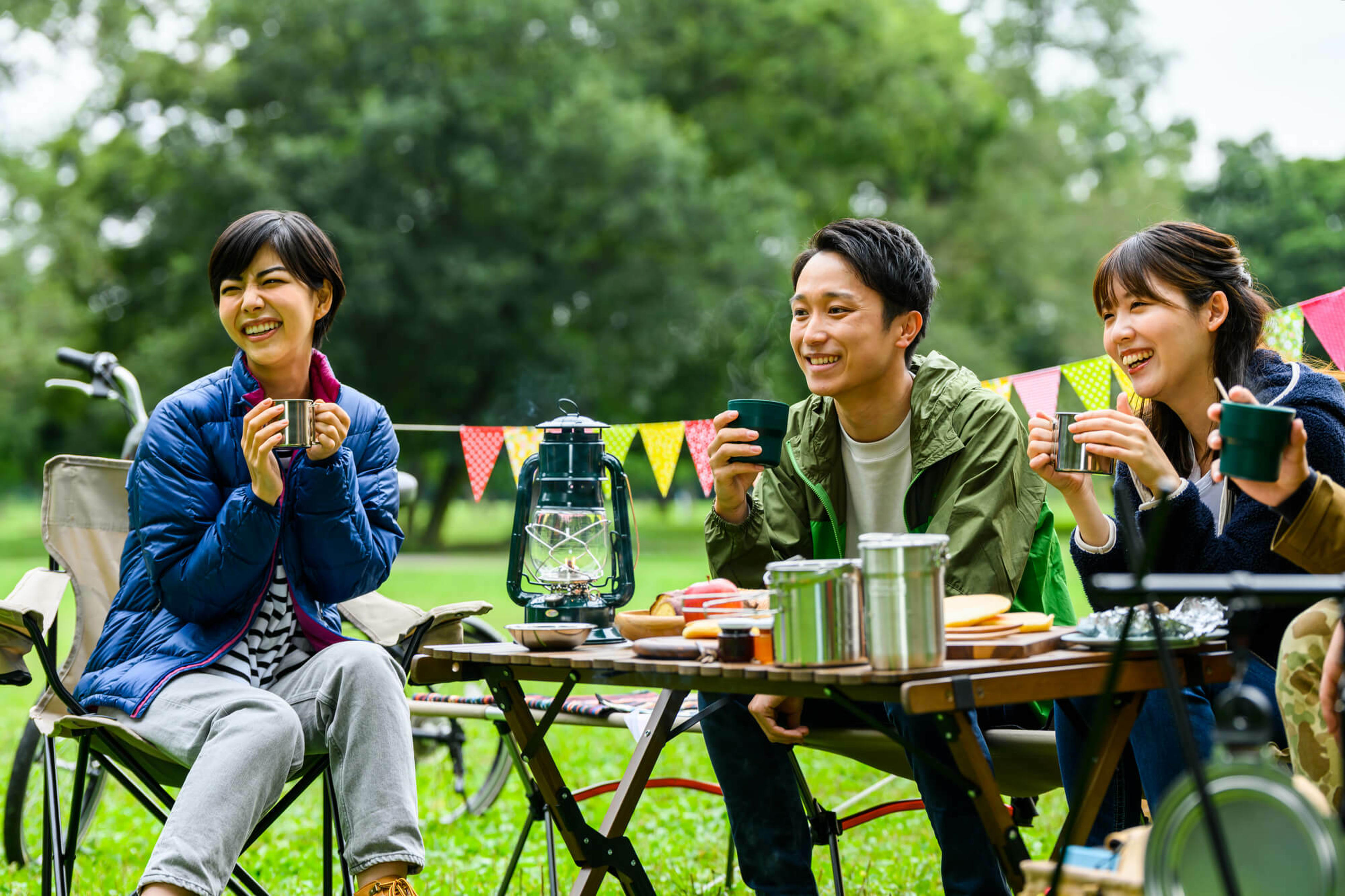 2025年】アウトドアテーブルセットおすすめ17選！ニトリやカインズでも