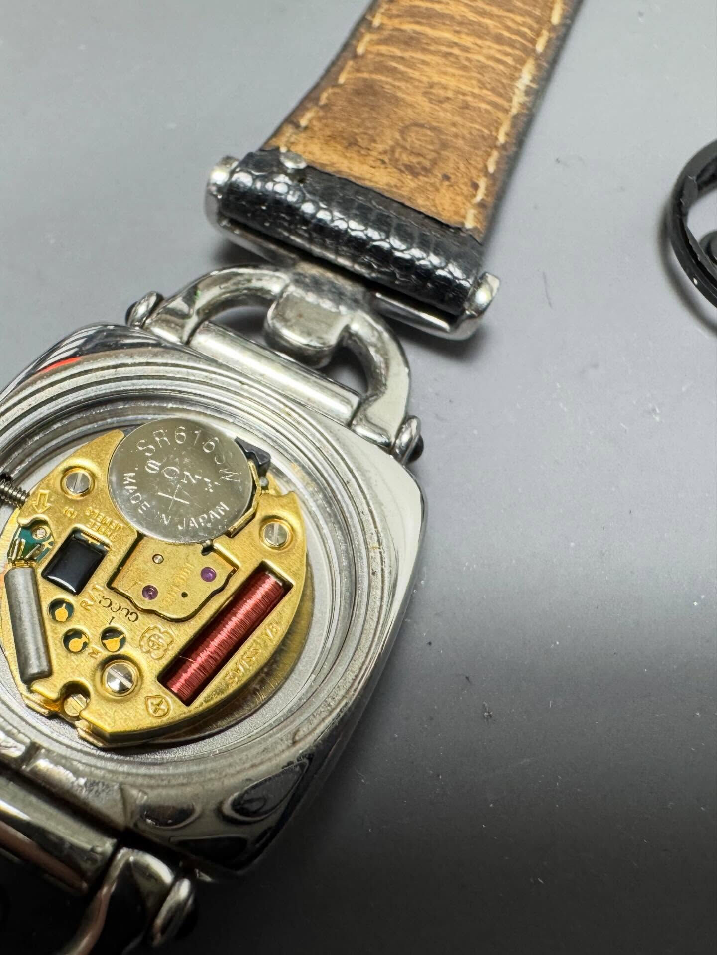 町田 | 時計電池交換 】 販促と電池交換 【 Gucci | ブログ | 東京都