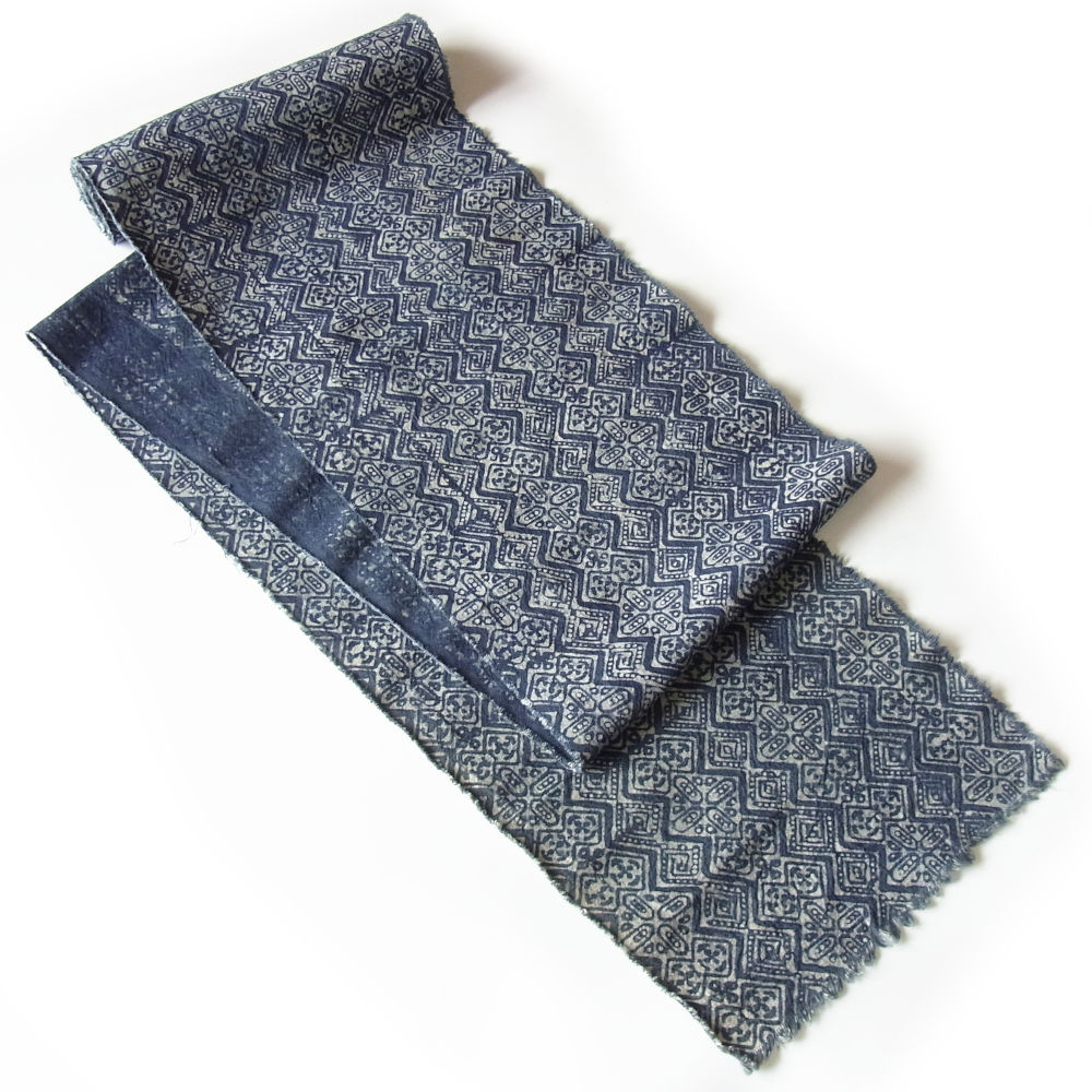 PANDAN TREE】モン族の織物|山岳民族モン族の民族衣装に使用される刺繍