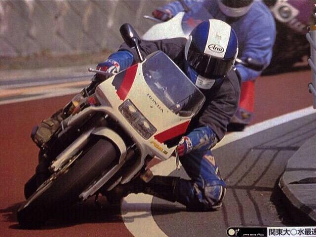 麓の峠紹介の前に前回の奥⚪︎摩紹介で思い出しましたが走り屋のミラー