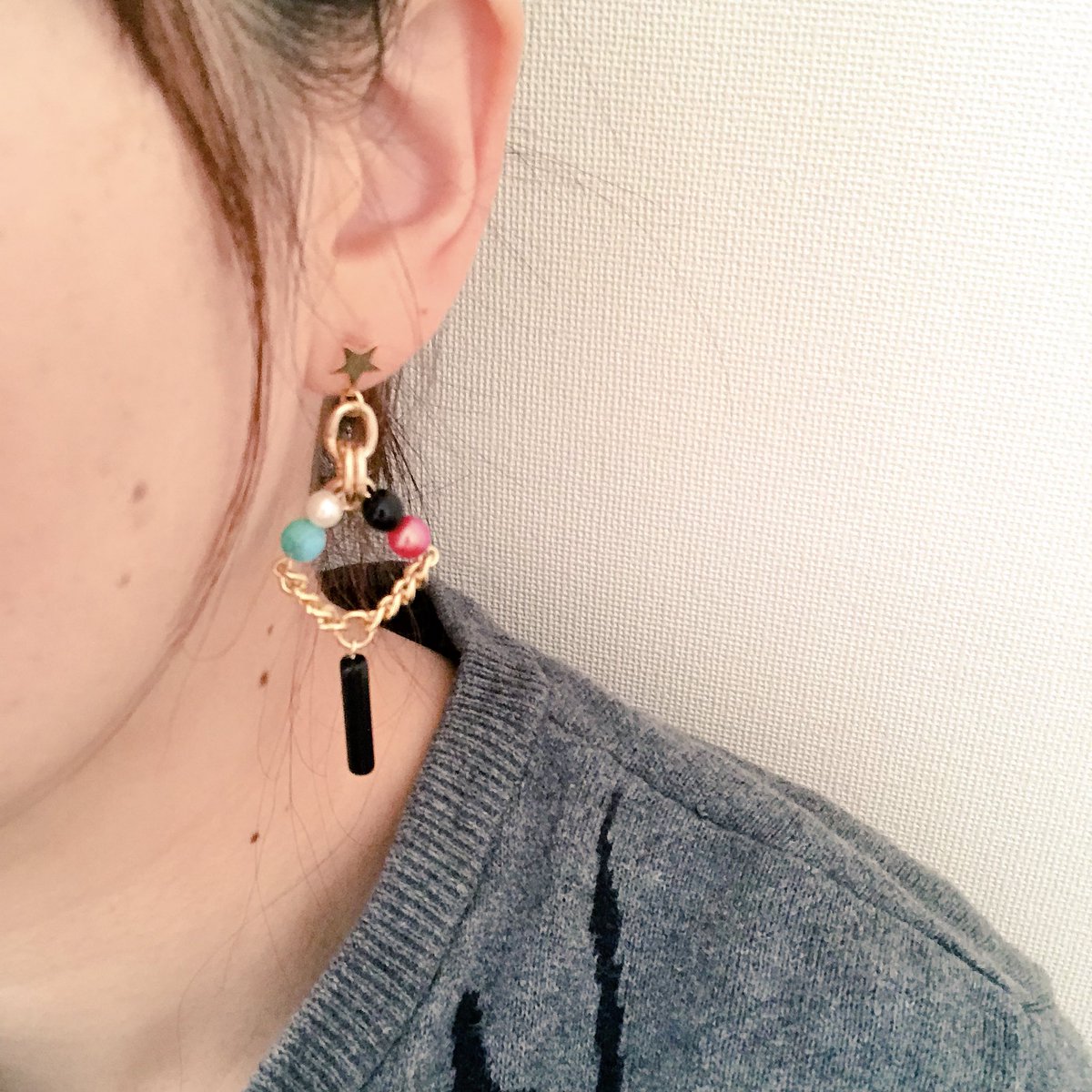 米津さんがFlamingoの最後でつけてるピアスを買おうか悩んだけど、素材