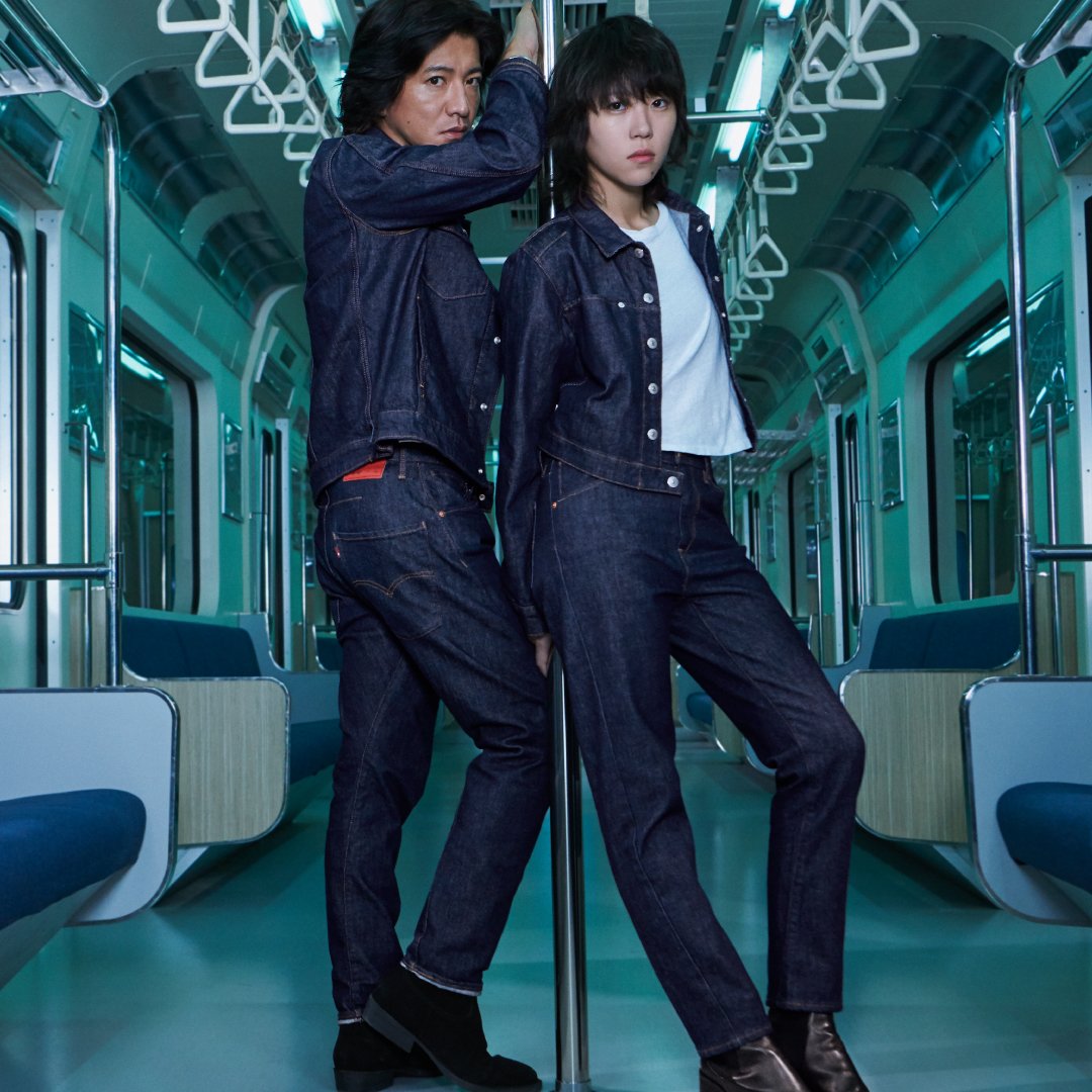 人間工学に基づく立体裁断で、機能性と革新的なシルエットを追求した