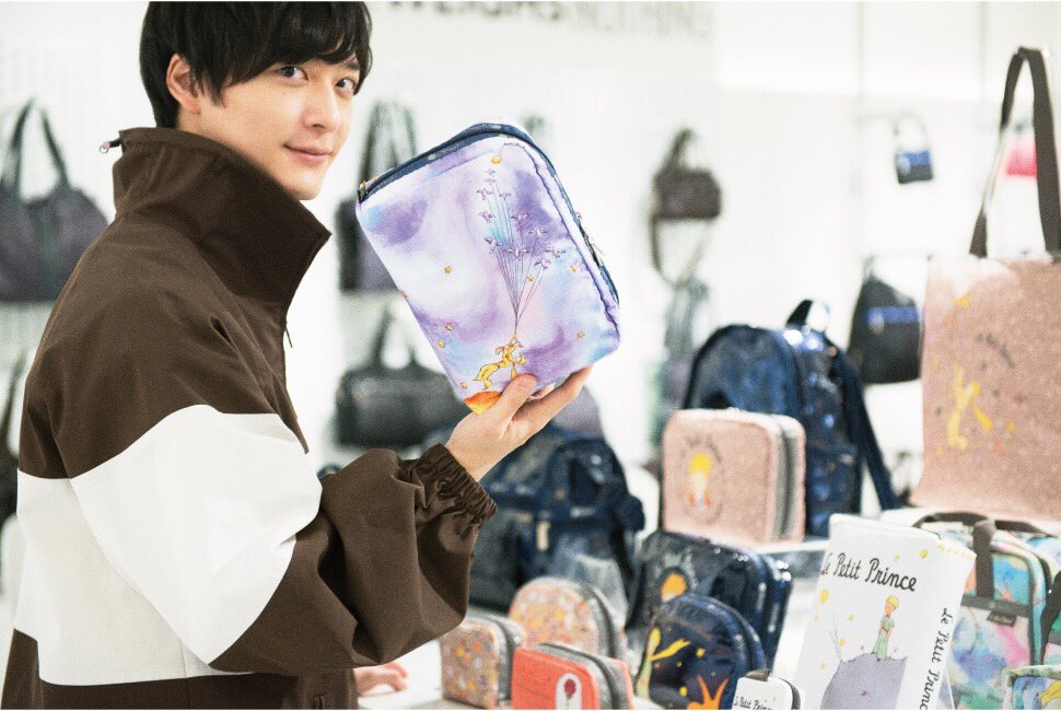 ◇新品◇レスポートサック 星の王子さま コラボ Ryan ショルダーバッグ