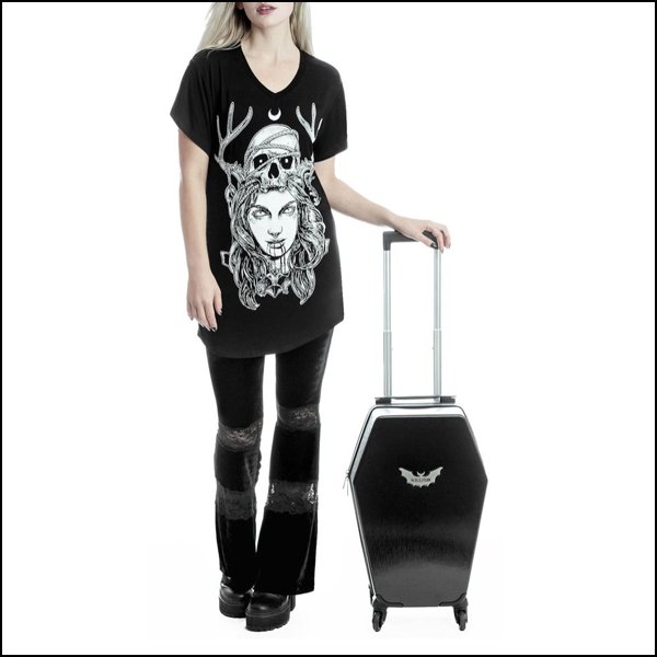 荷物が多くてもおしゃれに♡♡棺桶型キャリーが新登場❢❢ 棺桶型&蝙蝠