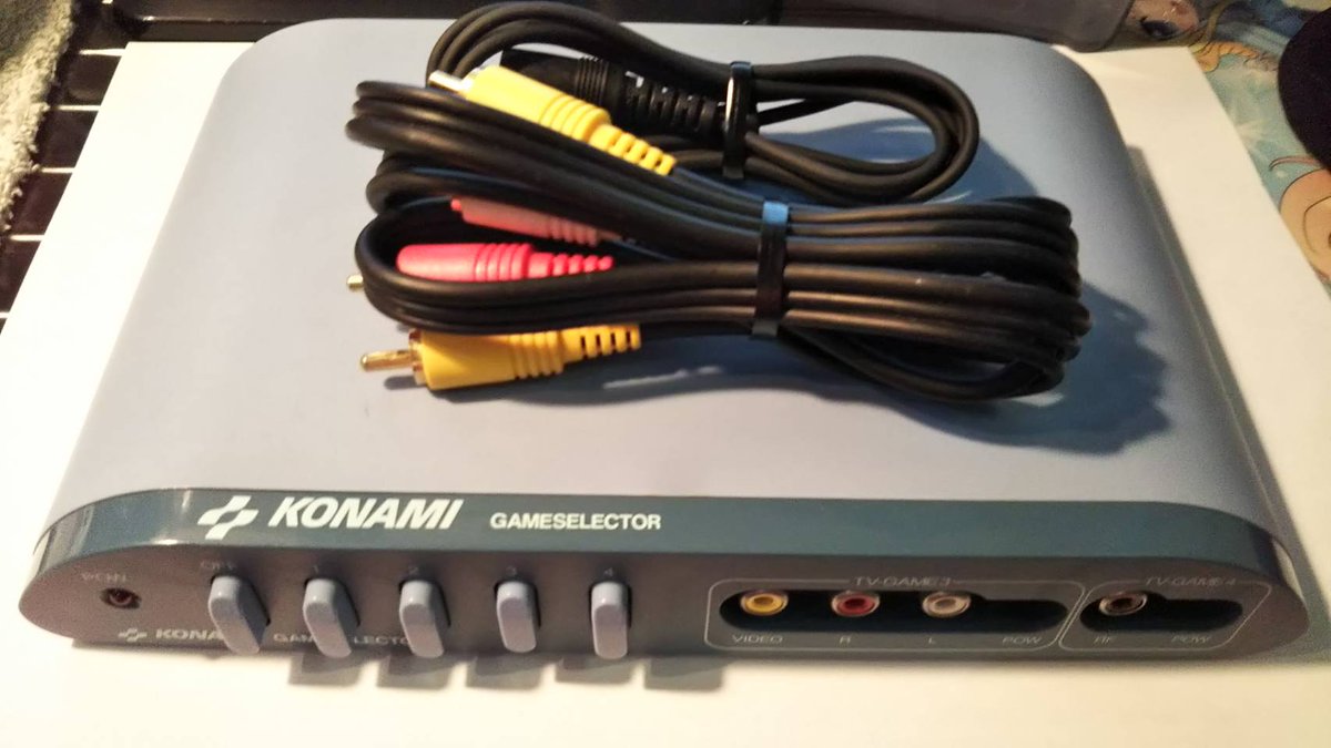 コナミ「ゲームセレクター RU003」の入荷です！ 当店のあるあるな質問