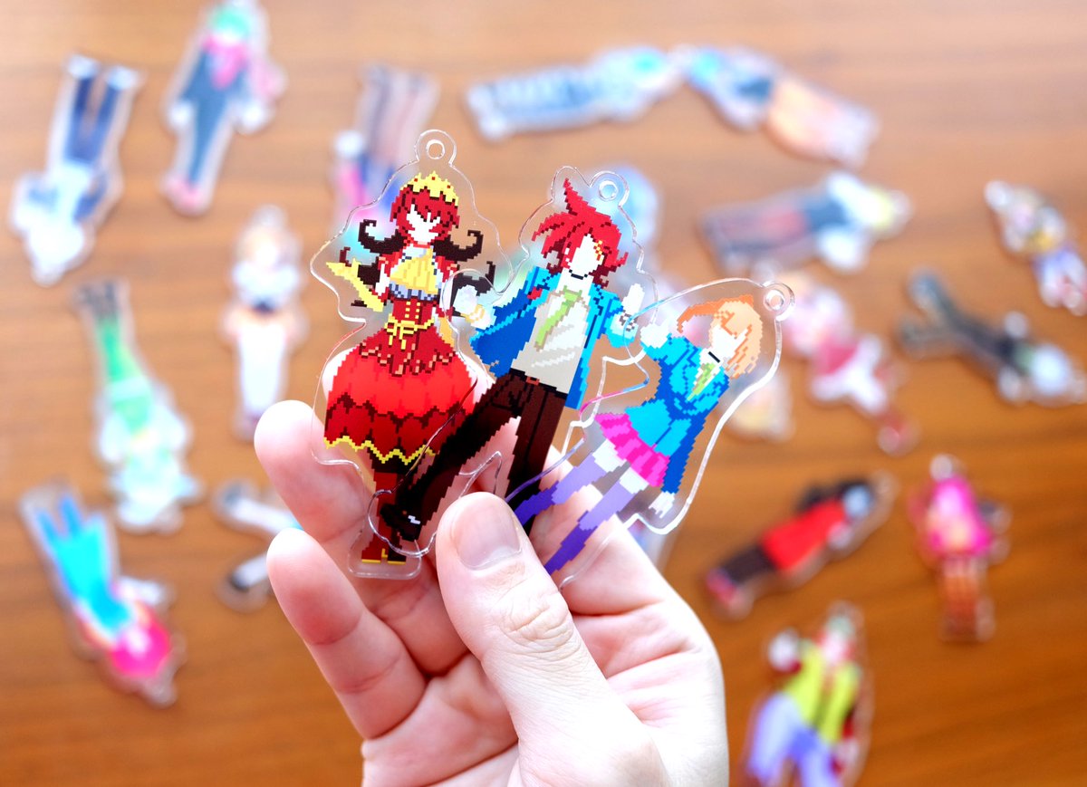 キミガシネ4周年を記念して近日中にグッズサイトをオープンします！ ①