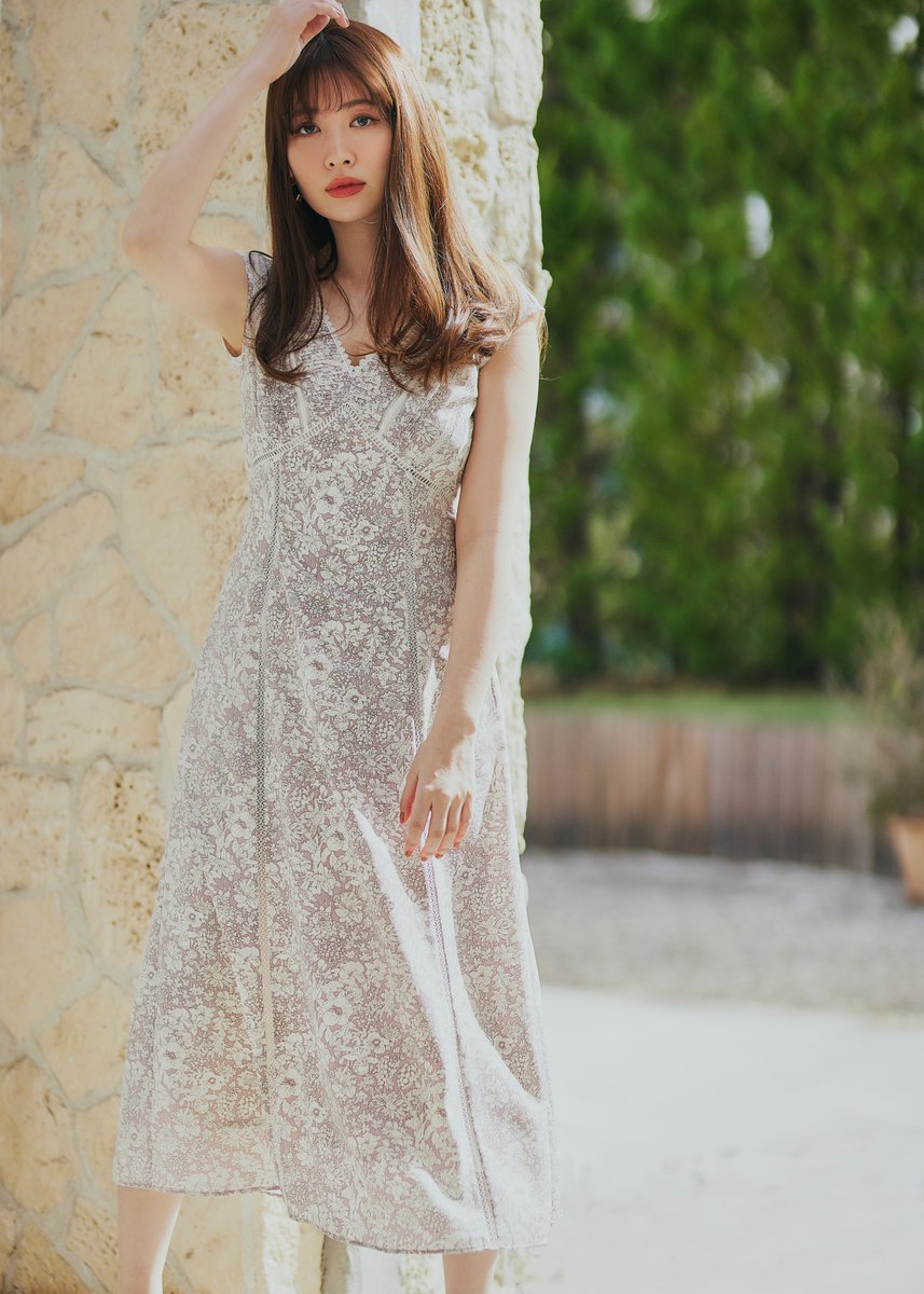 Lace Trimmed Floral Dress// New color ▶︎2021.05.08(sat) at 7