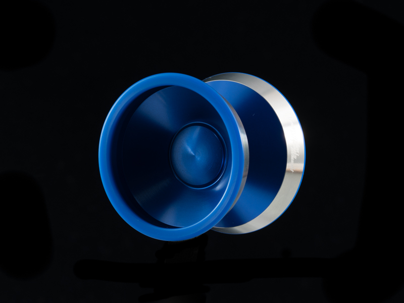 人気の新機軸バイメタルヨーヨー「オンスロート」新色ブルーカラーが