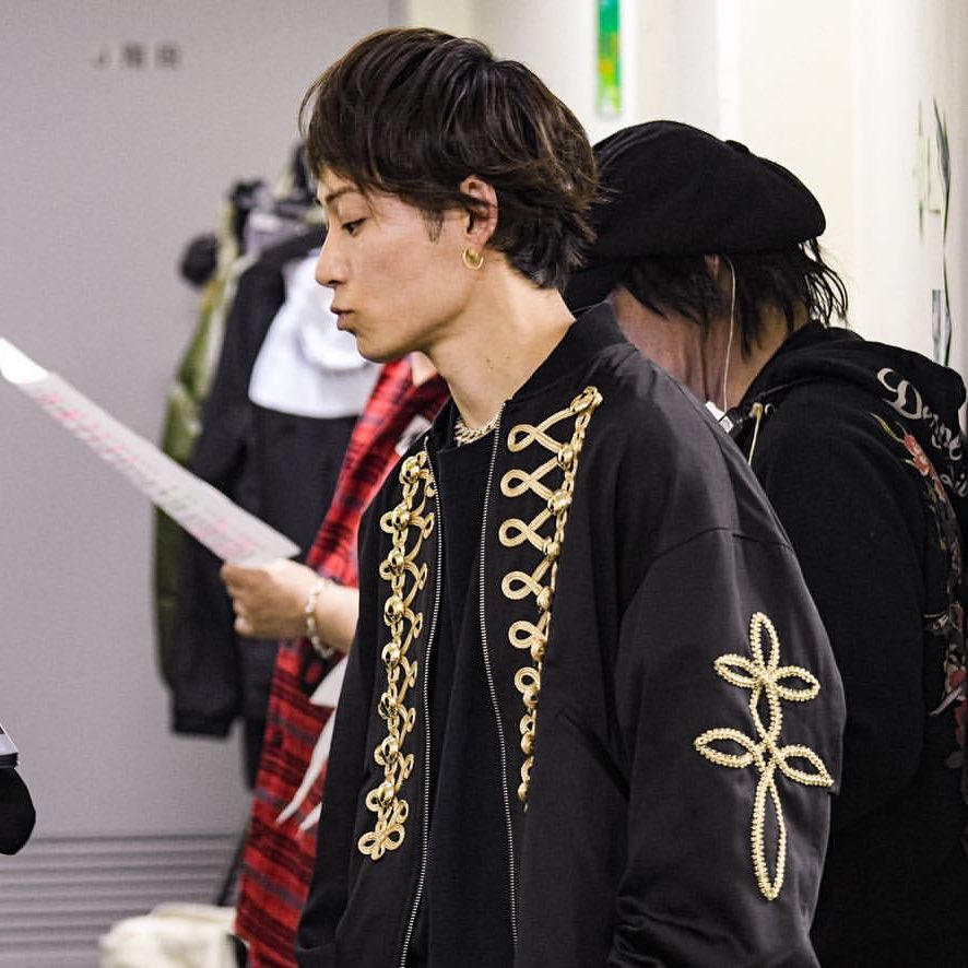 UVERworldファッション】 東京ドーム2DaysにてTAKUYA∞が着用していた